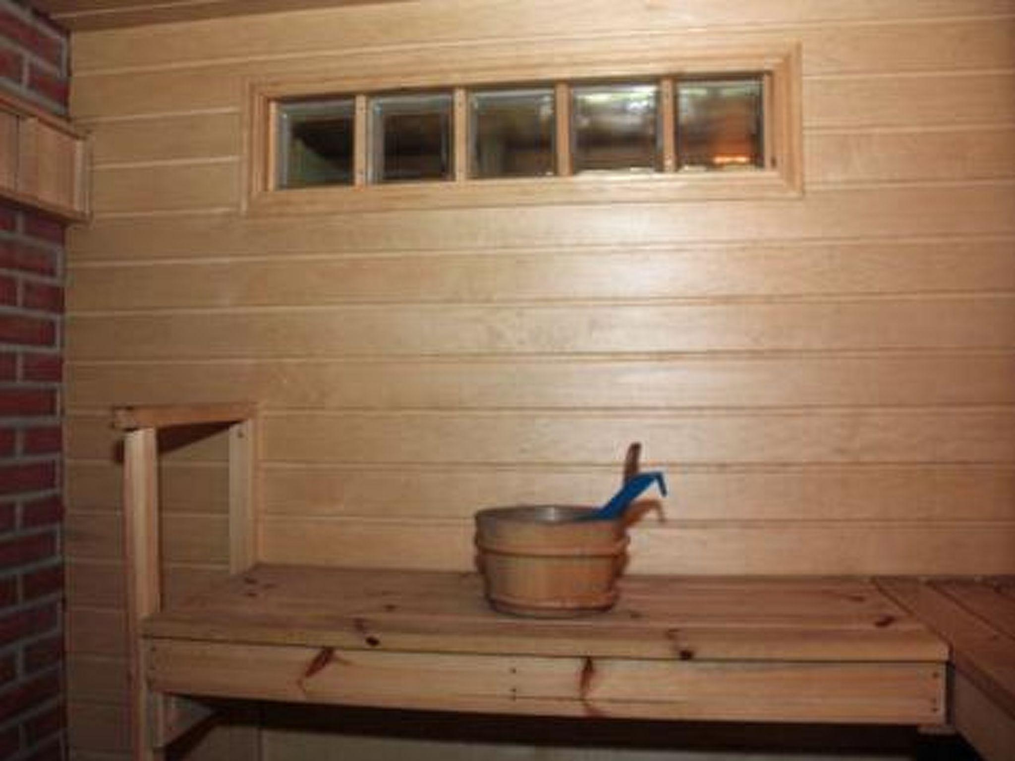 Foto 16 - Casa de 2 habitaciones en Heinävesi con sauna