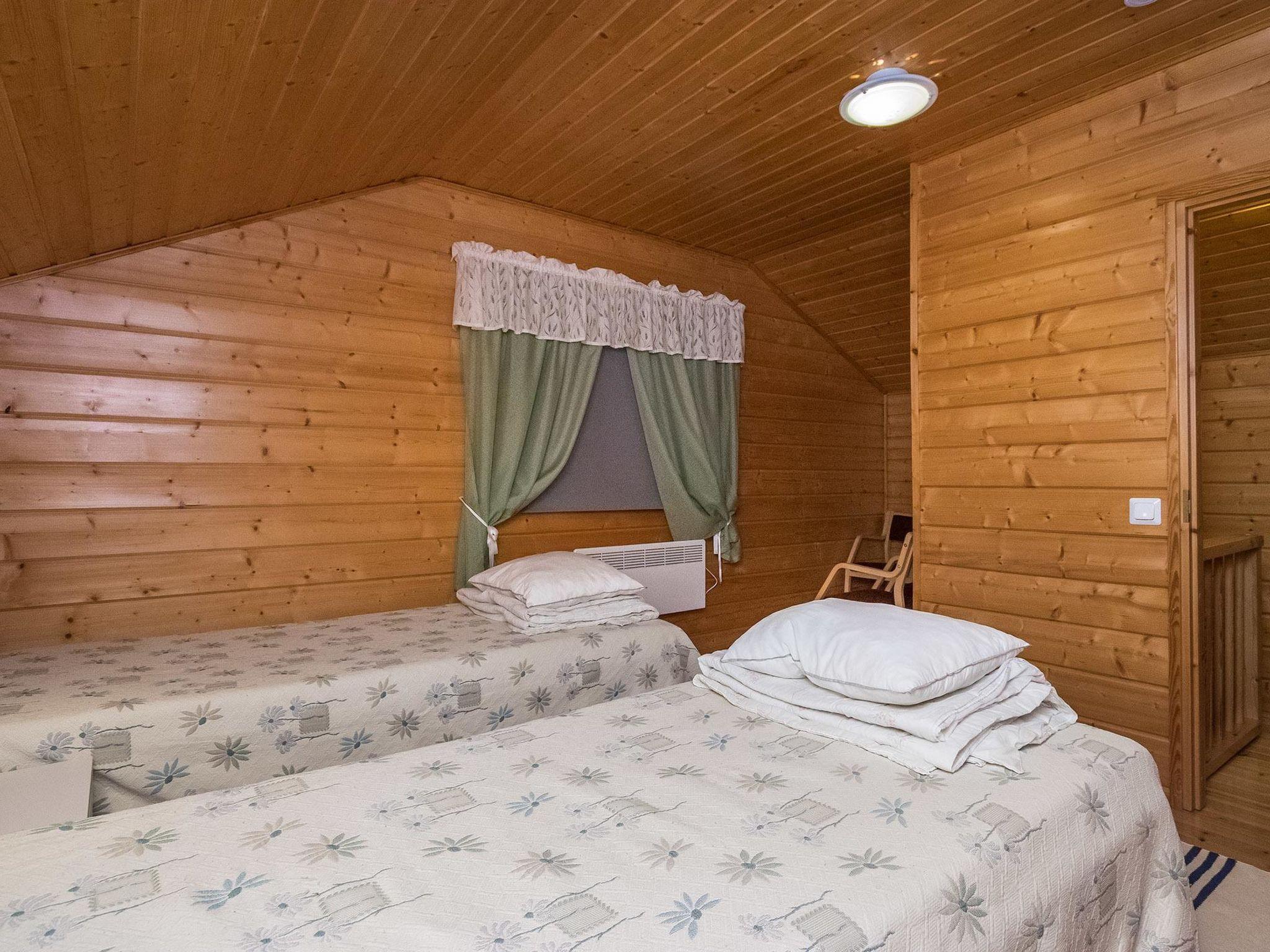 Foto 14 - Casa con 3 camere da letto a Kaavi con sauna