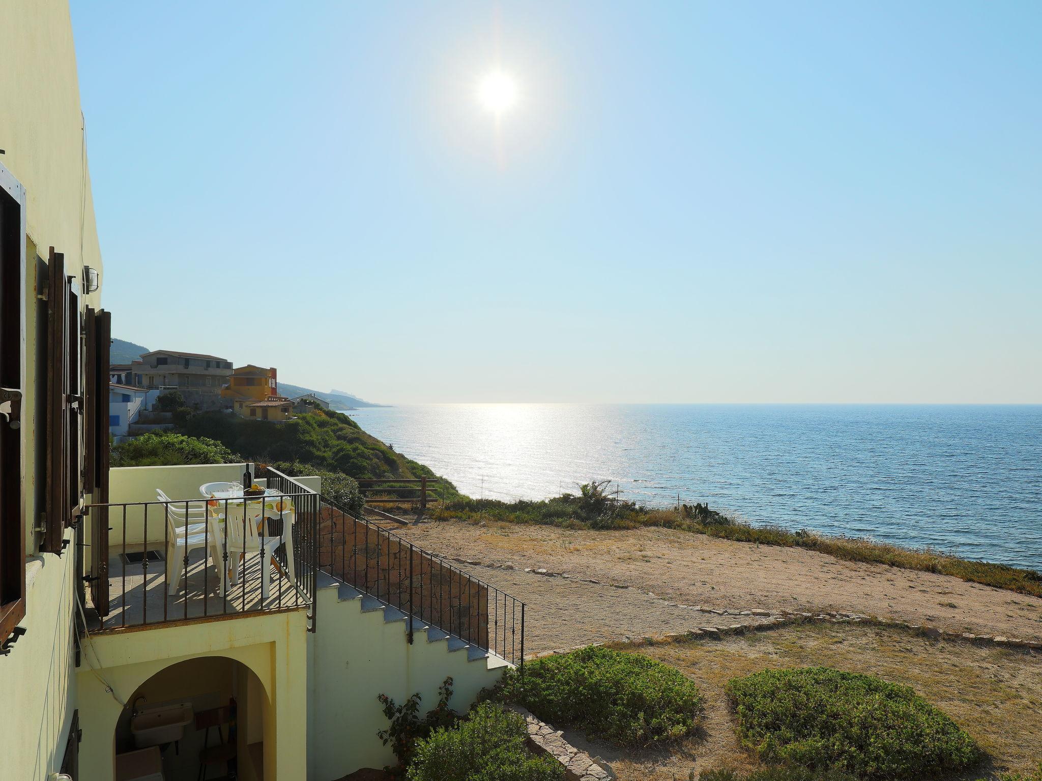 Photo 16 - Appartement de 1 chambre à Valledoria avec vues à la mer