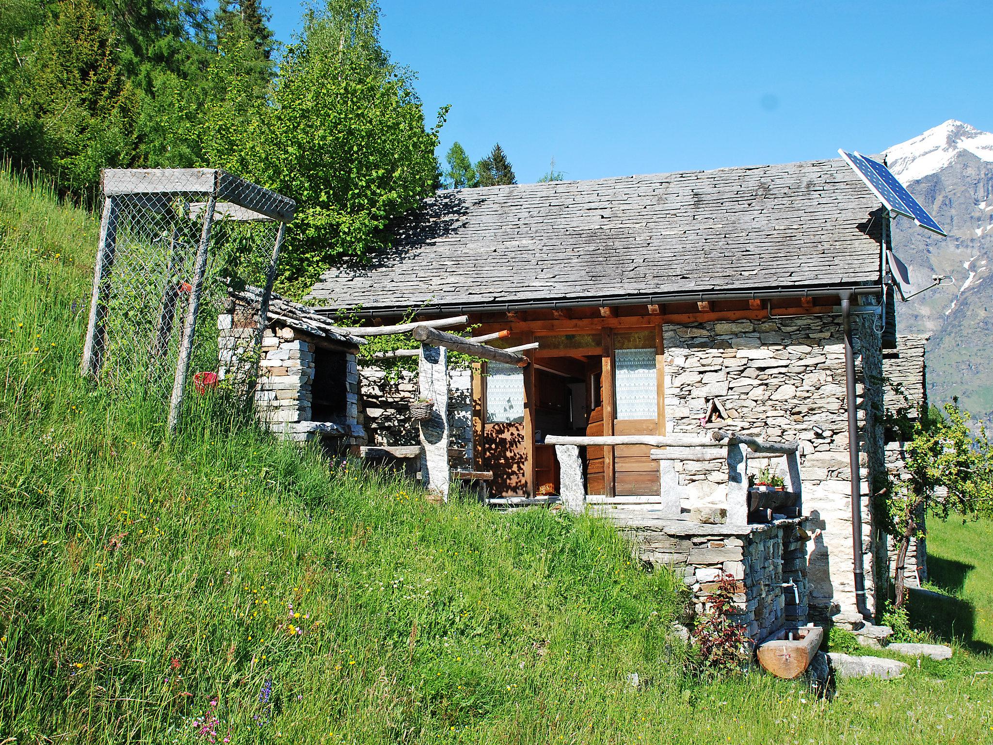 Foto 6 - Casa em Serravalle com jardim e terraço