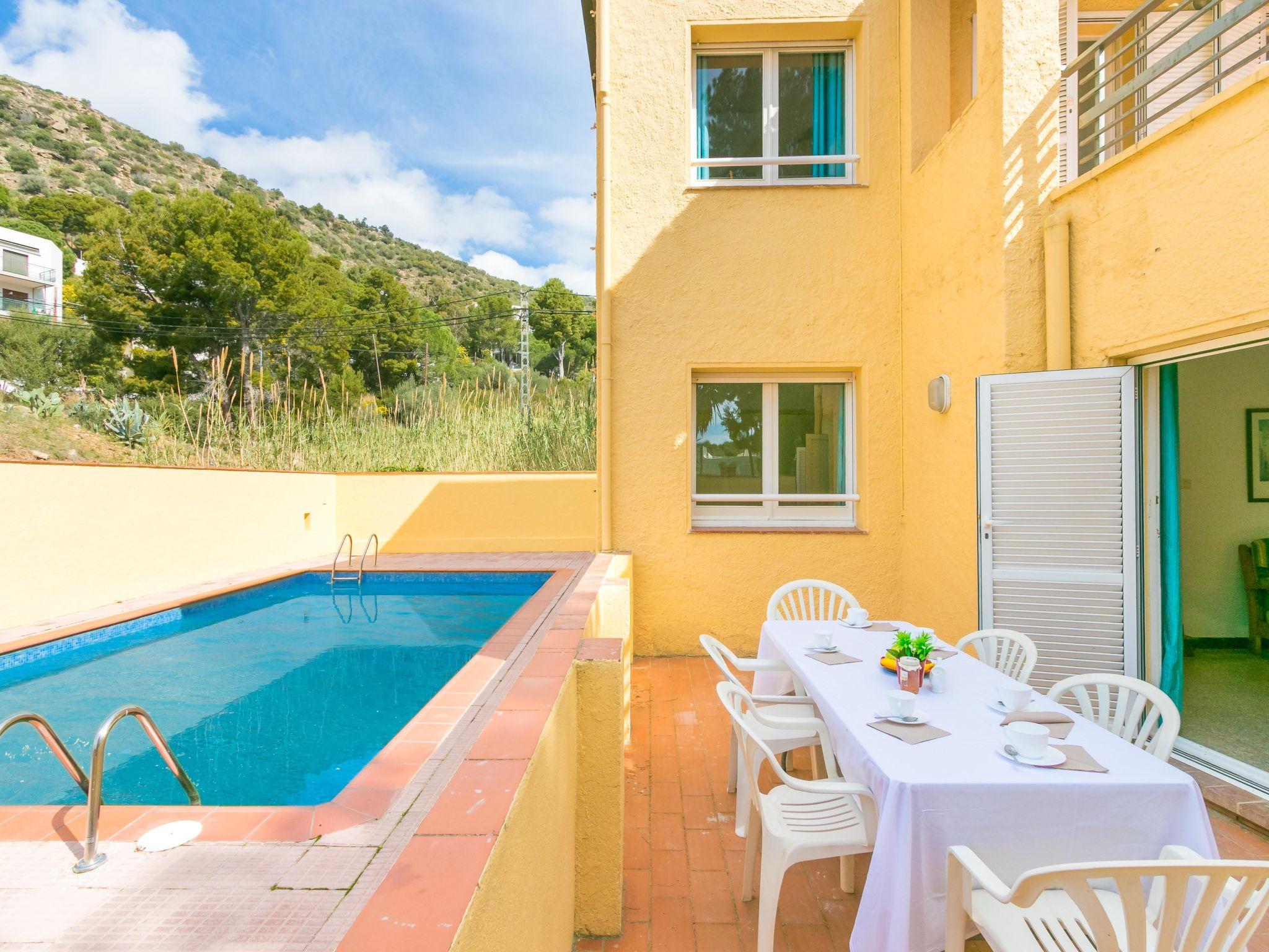 Photo 5 - Appartement de 3 chambres à Roses avec piscine et terrasse