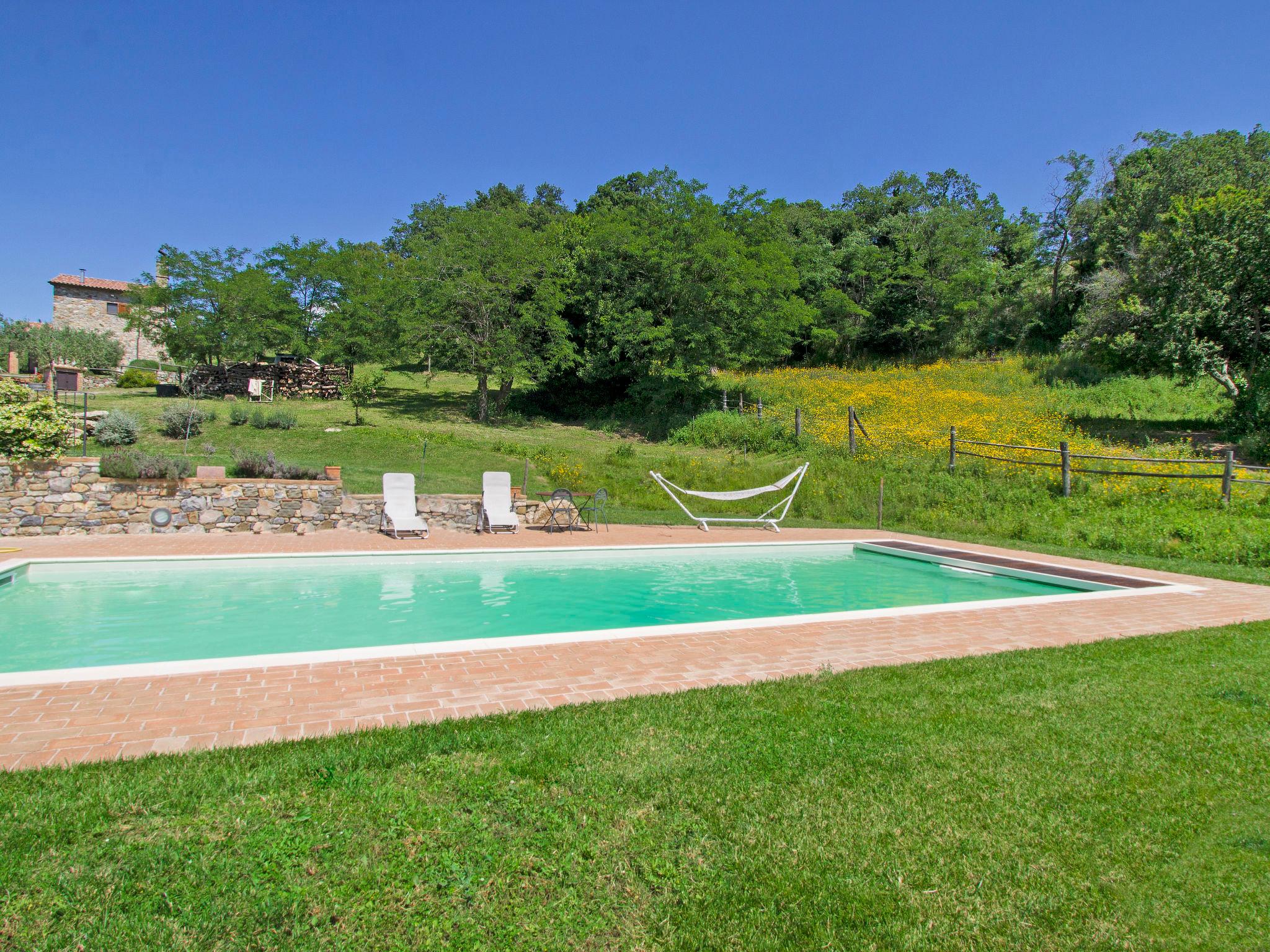 Foto 1 - Casa de 1 habitación en Scansano con piscina privada y vistas al mar