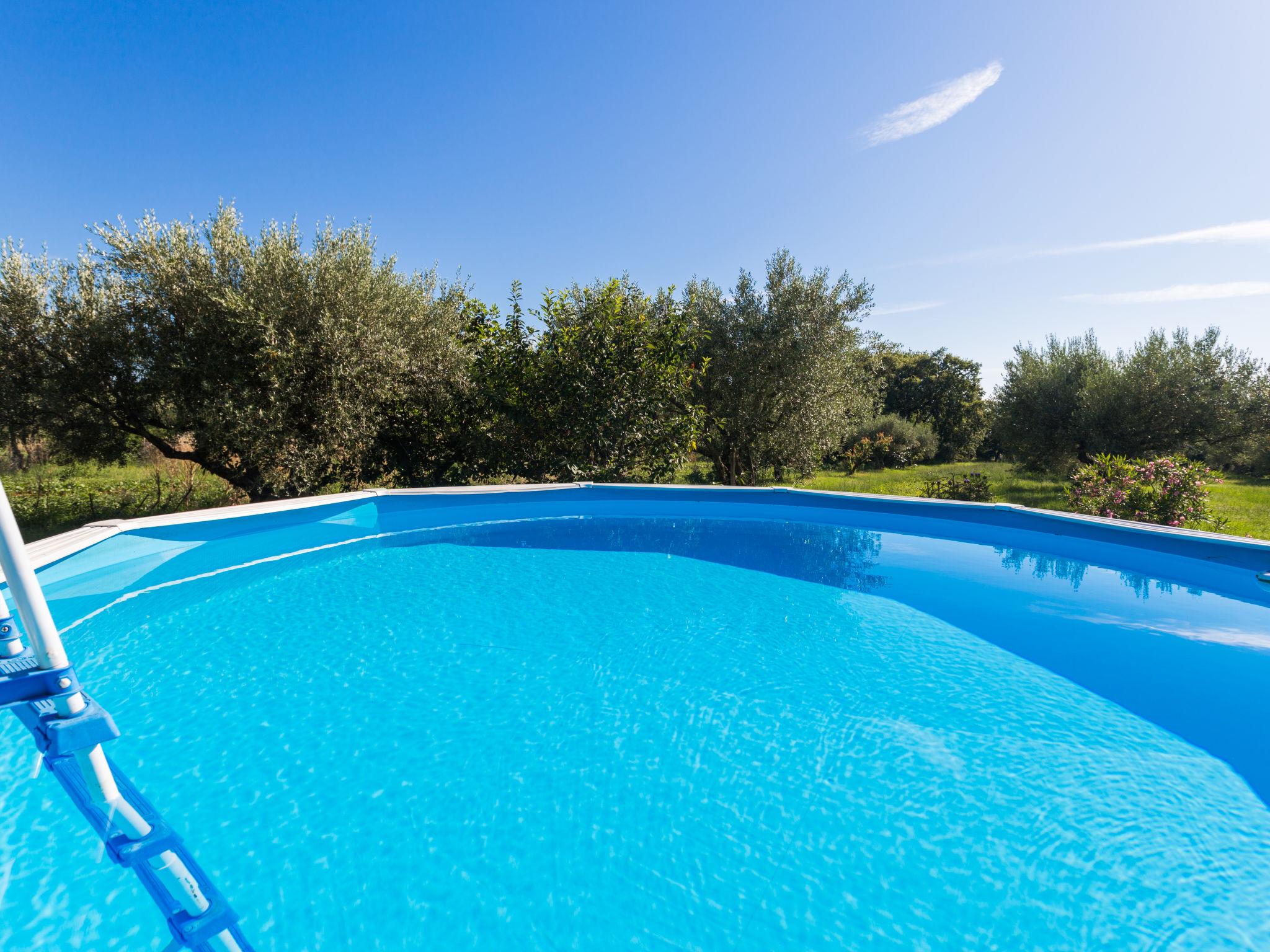 Photo 22 - Appartement de 3 chambres à Umag avec piscine et jardin