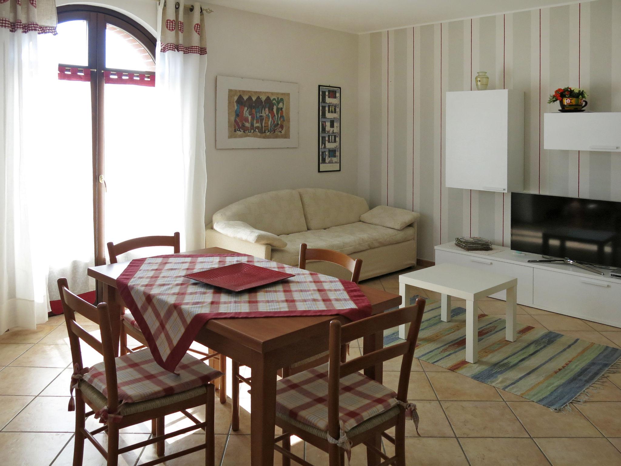 Photo 6 - 2 bedroom House in Barolo with private pool and garden