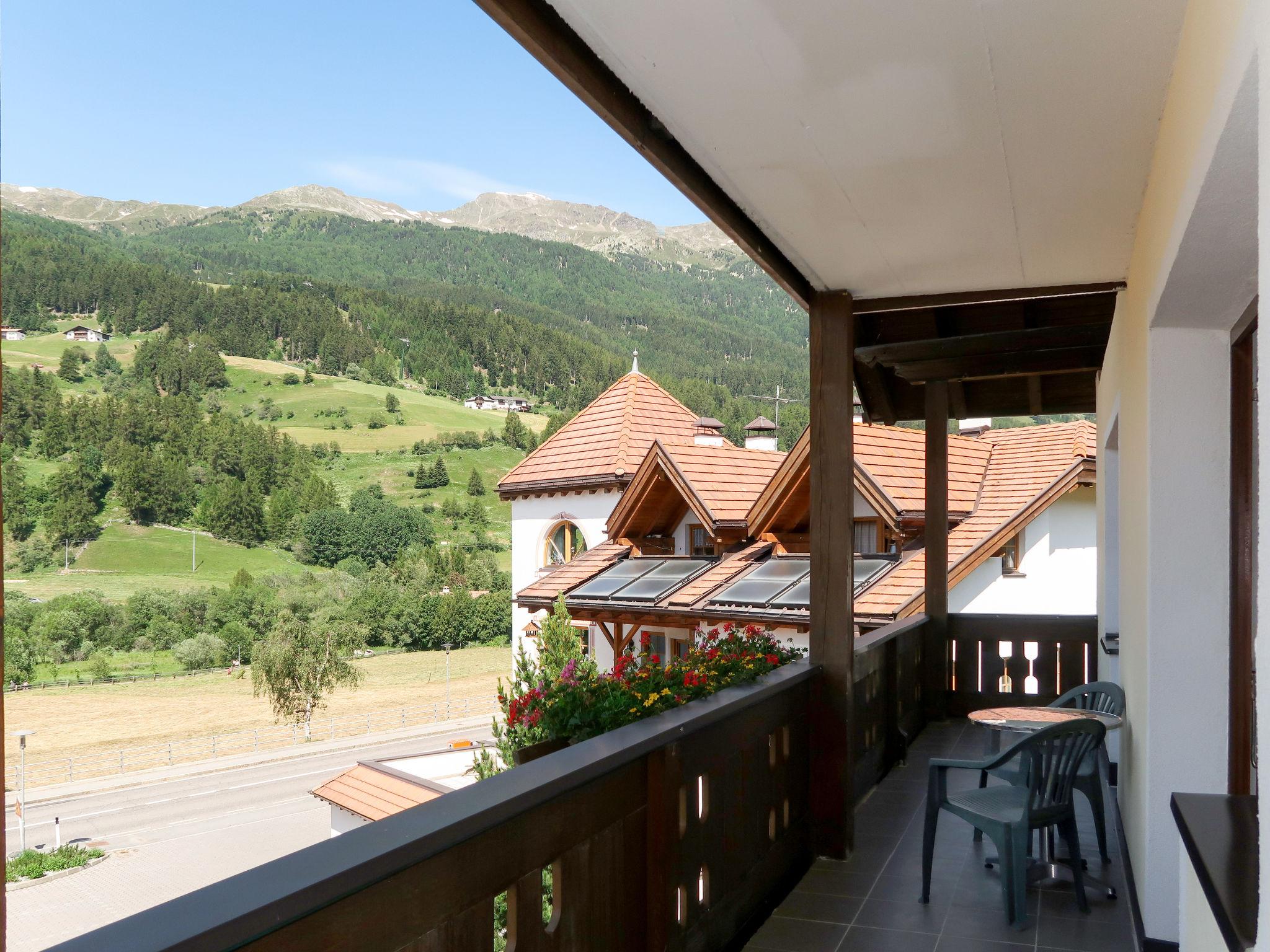 Foto 3 - Apartamento de 3 habitaciones en Graun im Vinschgau con jardín y sauna