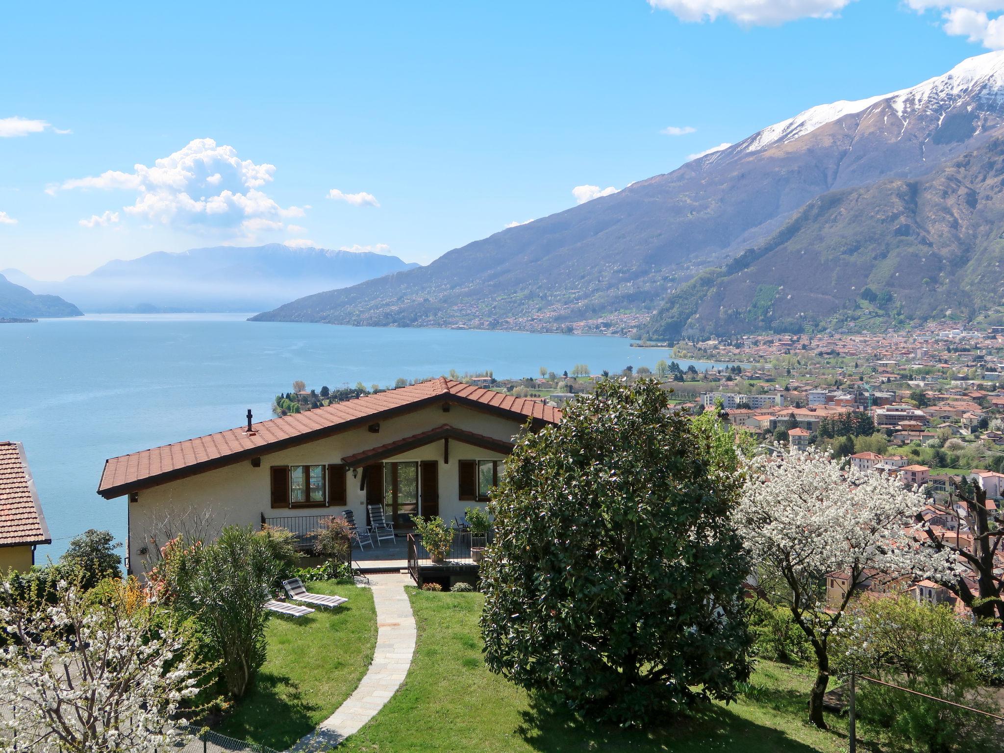 Foto 1 - Appartamento con 2 camere da letto a Gravedona ed Uniti con giardino e terrazza