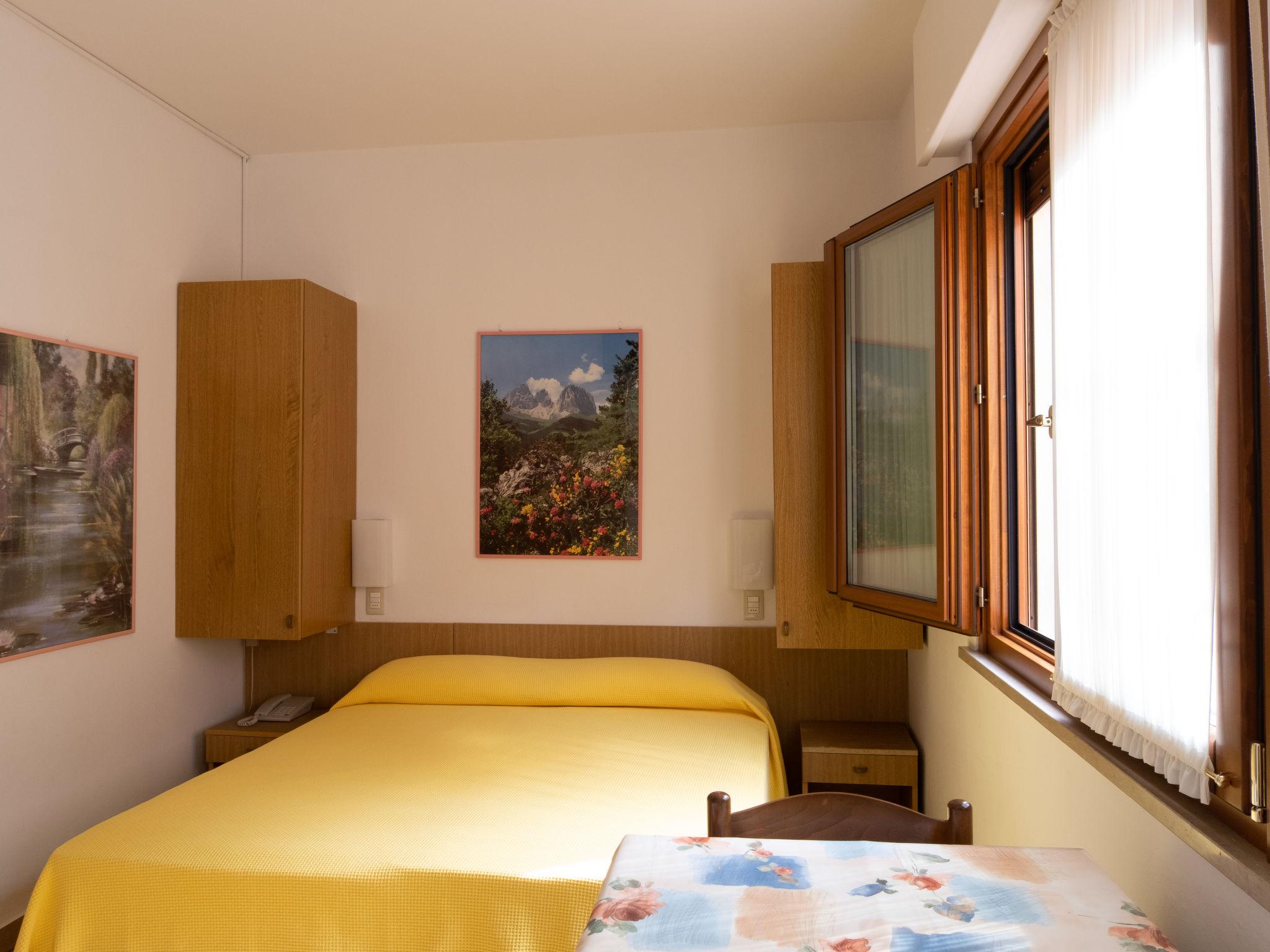 Foto 5 - Apartment in Brenzone sul Garda mit garten und blick auf die berge
