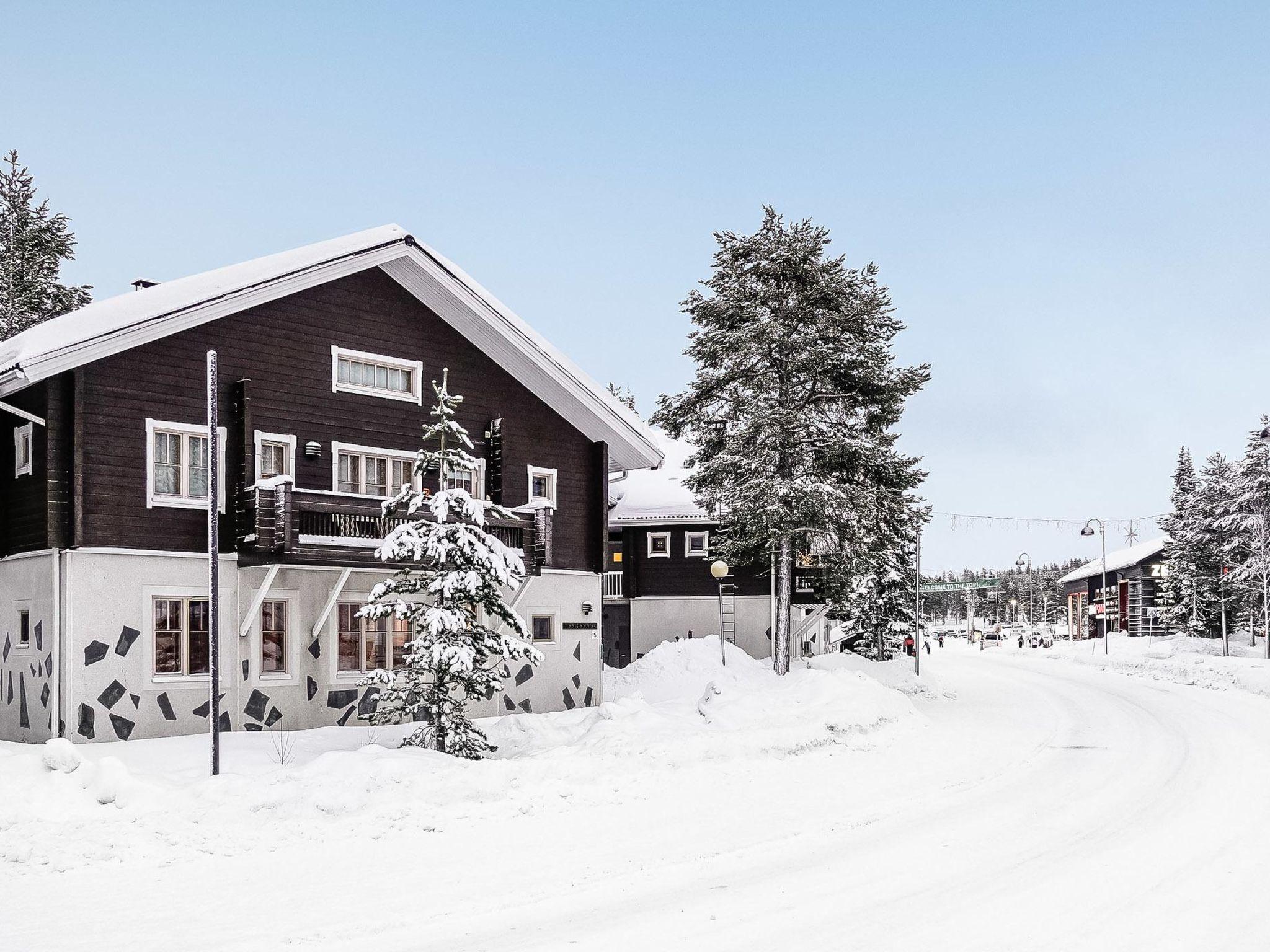 Foto 4 - Casa de 2 habitaciones en Kittilä con sauna y vistas a la montaña