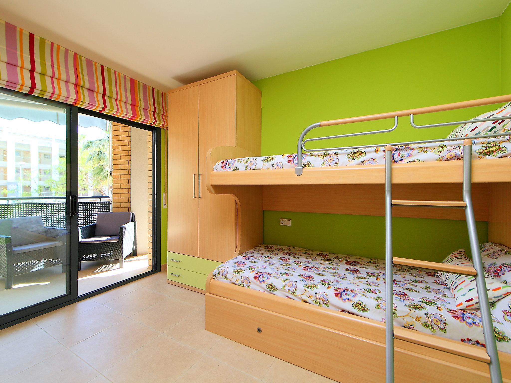 Foto 10 - Appartamento con 2 camere da letto a Cambrils con piscina e terrazza