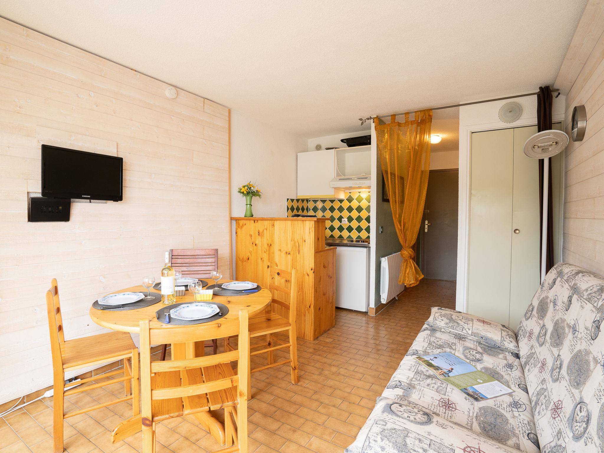 Foto 6 - Apartamento de 1 quarto em Le Grau-du-Roi com terraço e vistas do mar