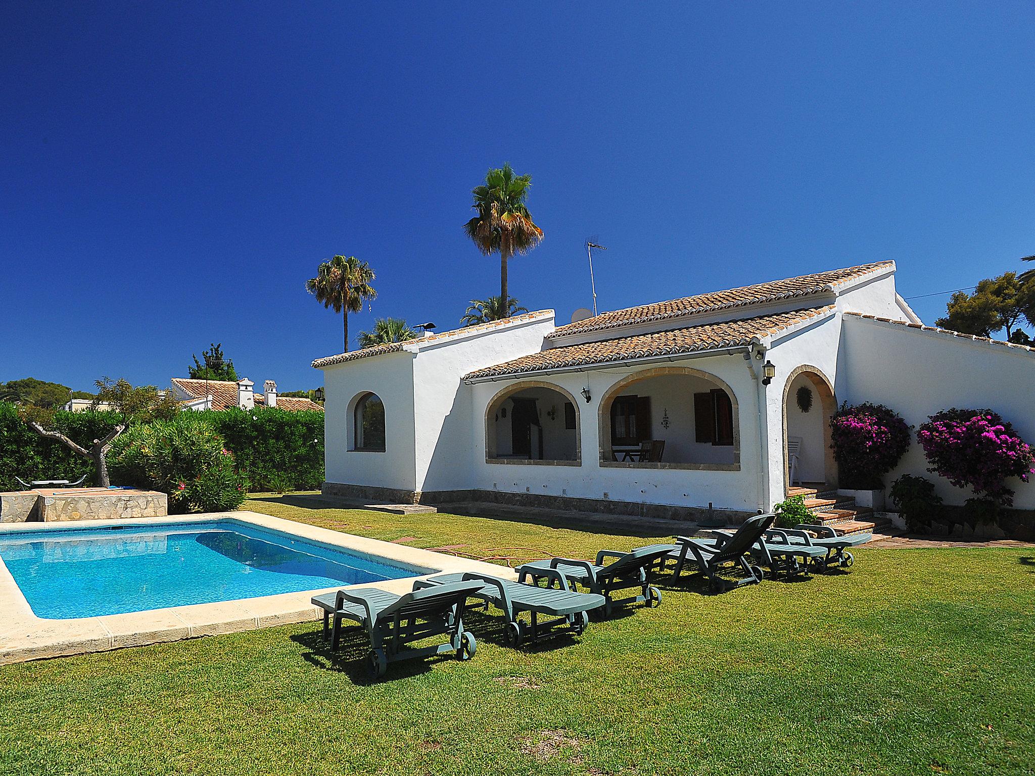 Photo 1 - Maison de 3 chambres à Jávea avec piscine privée et vues à la mer