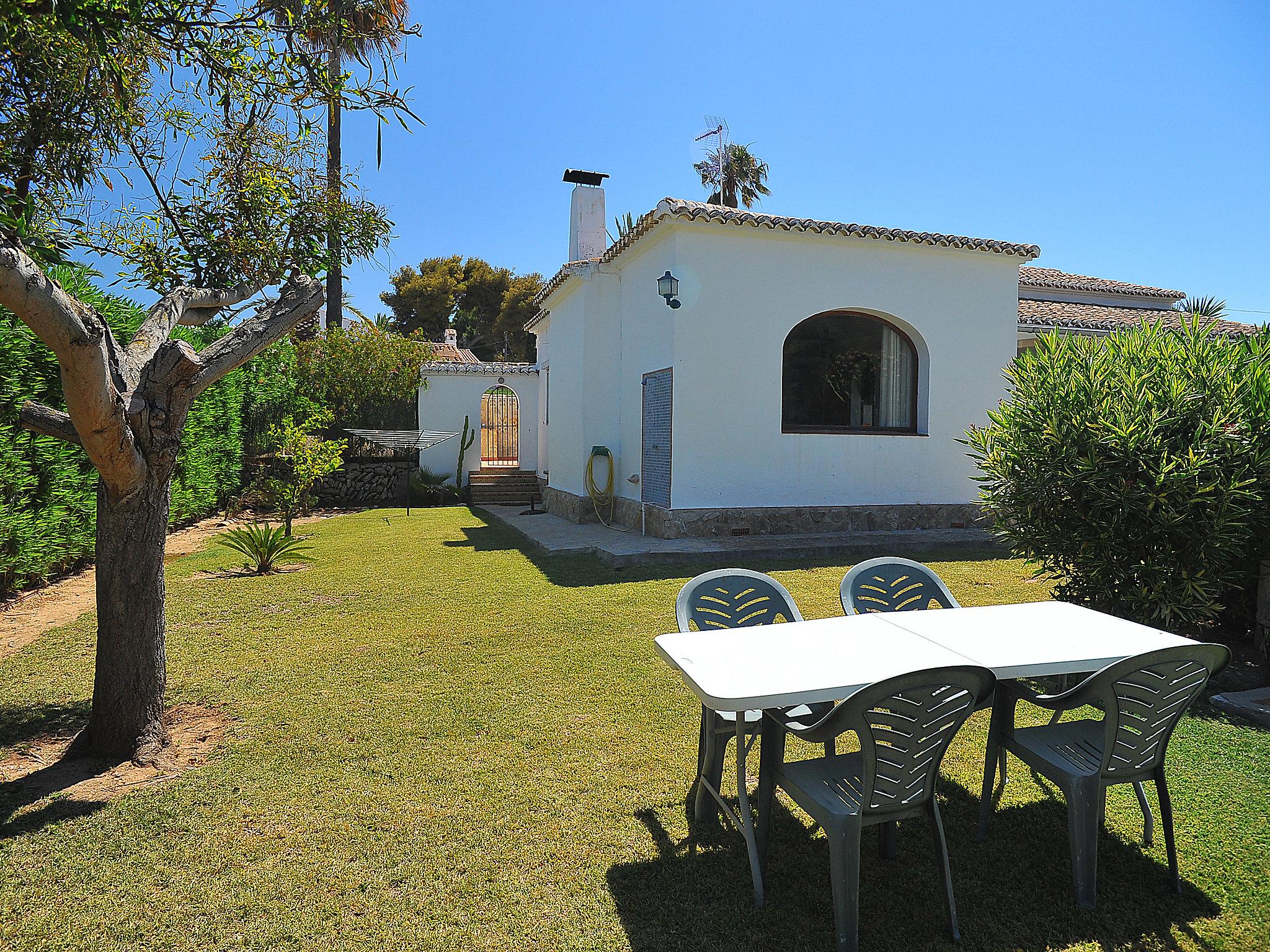 Foto 4 - Casa de 3 quartos em Jávea com piscina privada e jardim