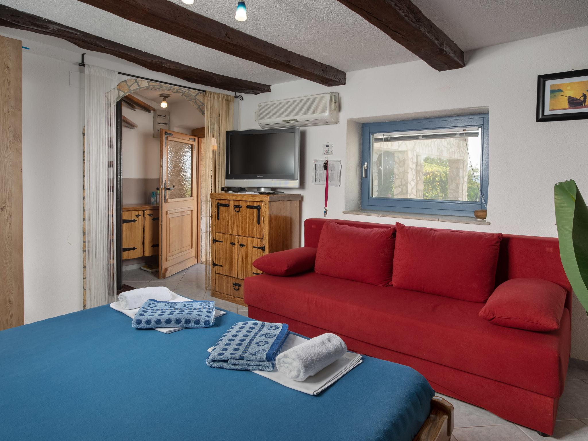 Foto 15 - Casa con 2 camere da letto a Crikvenica con terrazza e vista mare