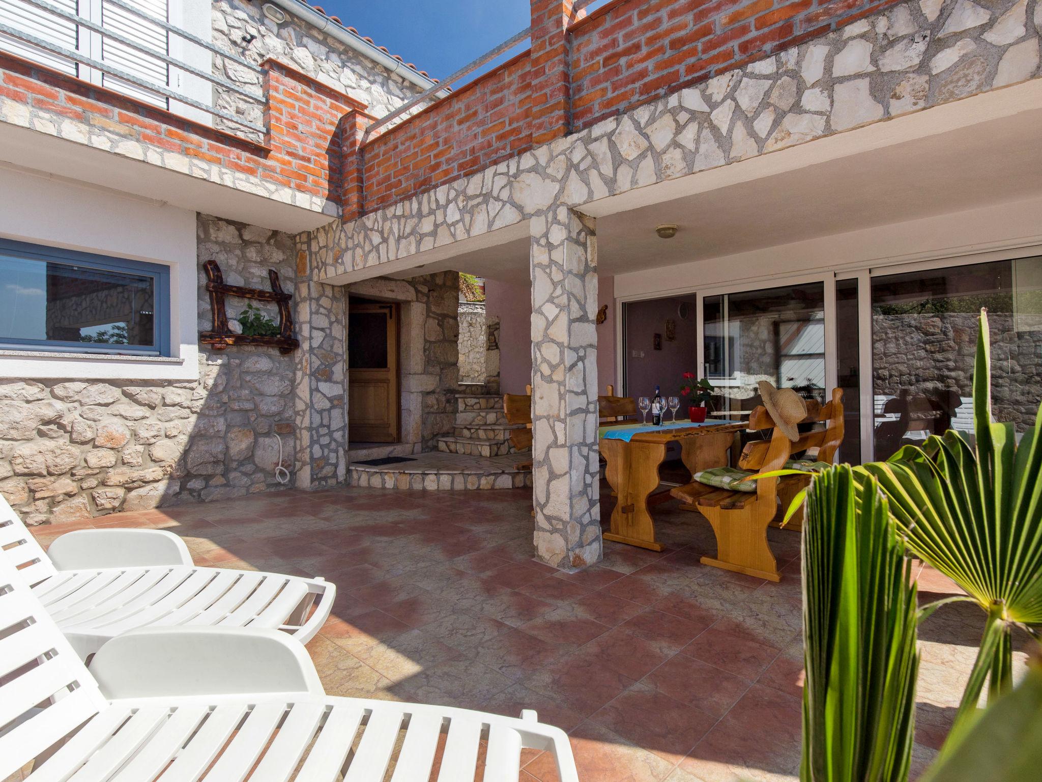 Foto 19 - Casa de 2 habitaciones en Crikvenica con terraza y vistas al mar