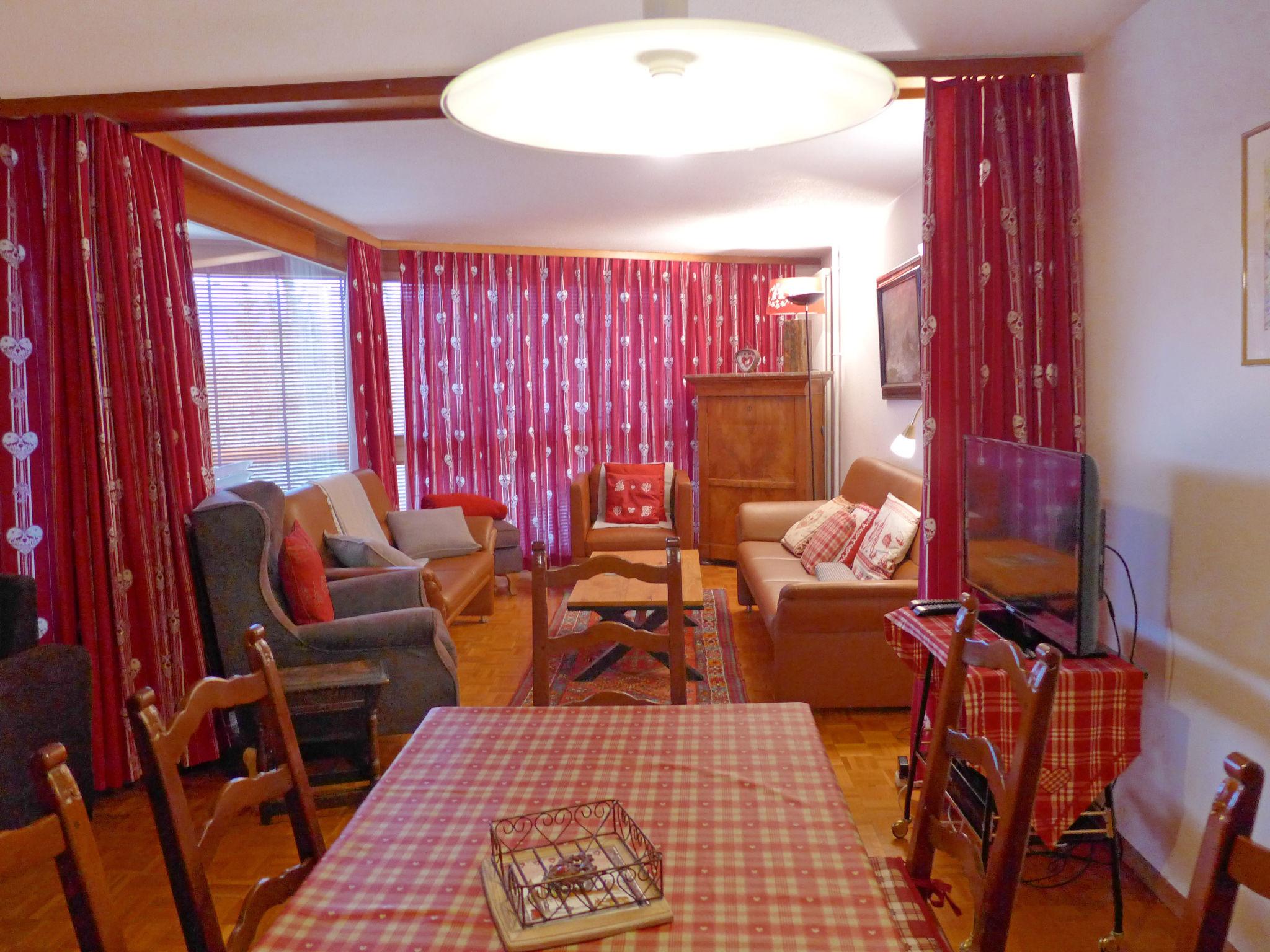 Photo 12 - 2 bedroom Apartment in Crans-Montana with mountain view