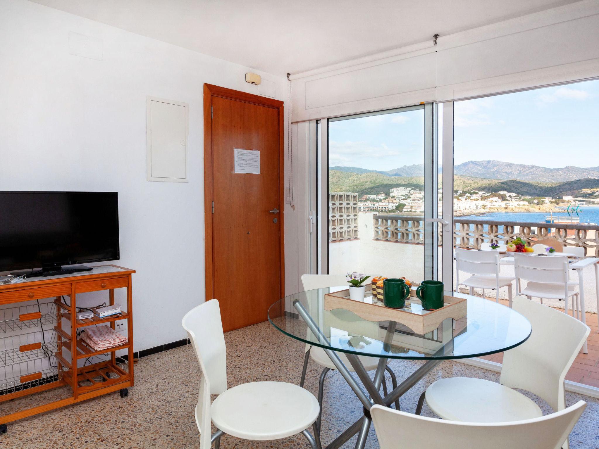 Foto 2 - Apartment mit 1 Schlafzimmer in Llançà mit terrasse und blick aufs meer