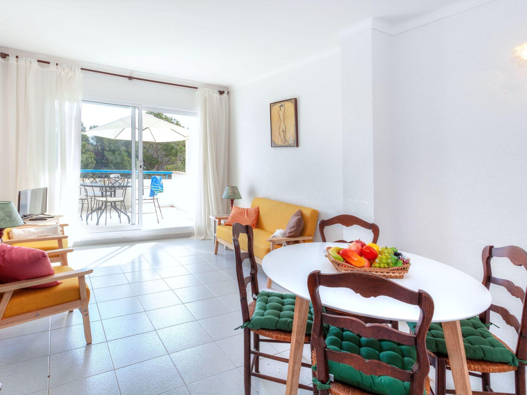 Photo 2 - 2 bedroom Apartment in l'Escala with swimming pool and garden