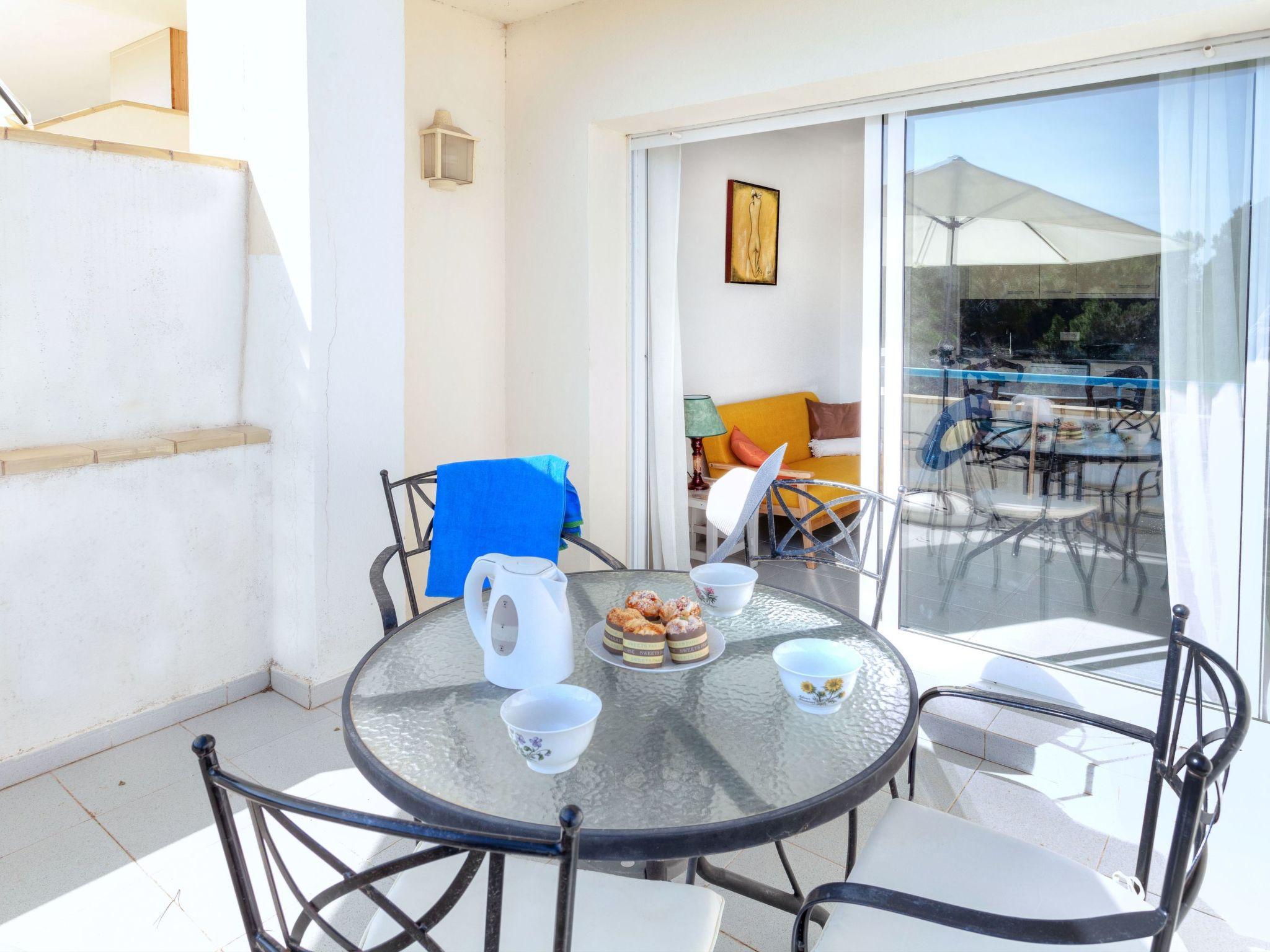 Photo 8 - 2 bedroom Apartment in l'Escala with swimming pool and garden