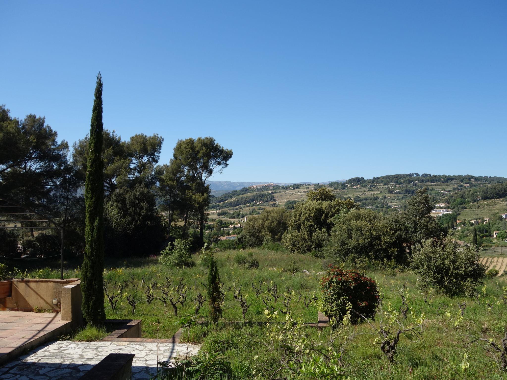 Foto 2 - Casa de 3 habitaciones en Le Castellet con terraza y vistas al mar