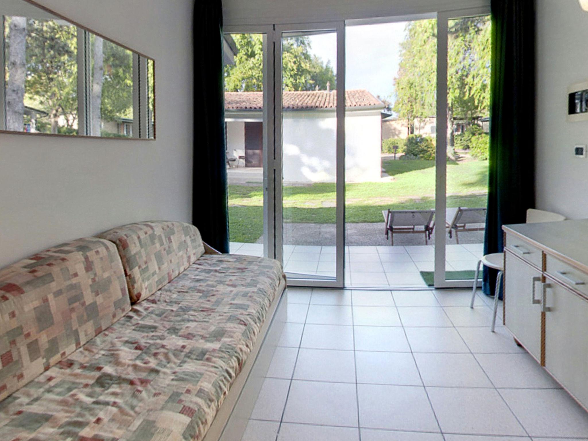 Foto 7 - Casa con 2 camere da letto a Grado con piscina e giardino