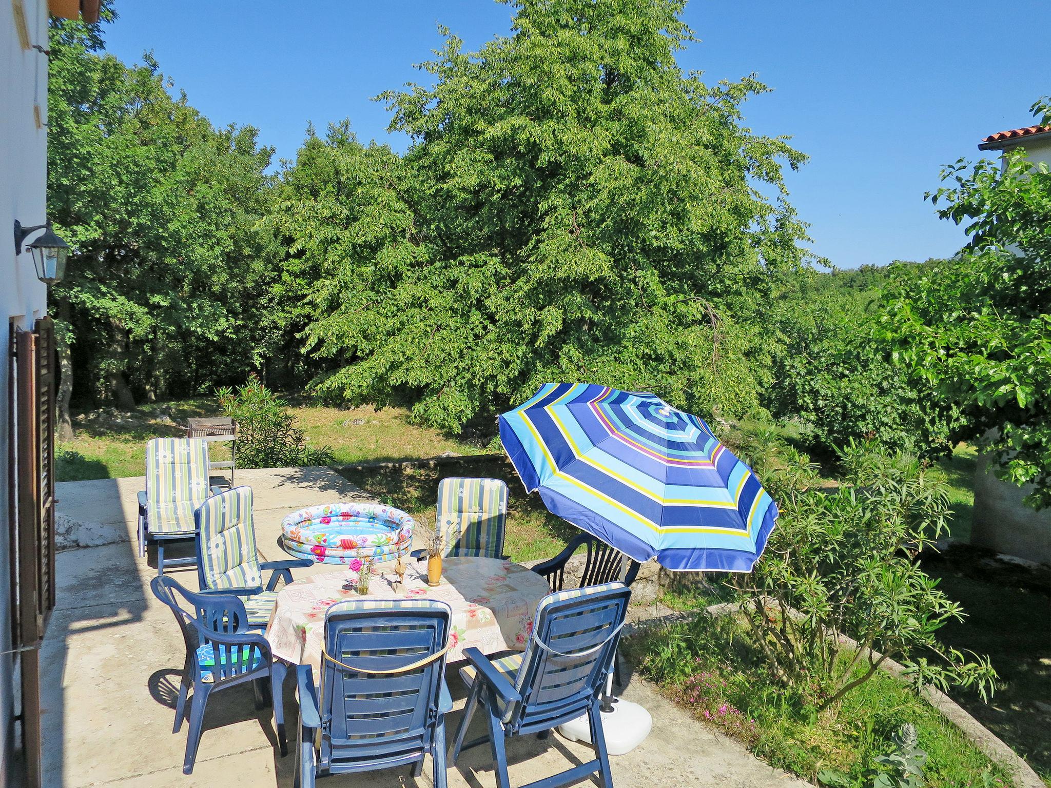 Foto 3 - Casa con 2 camere da letto a Labin con terrazza e vista mare