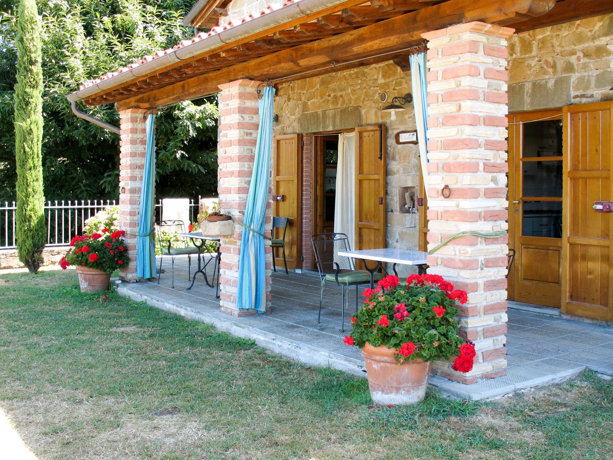 Foto 6 - Casa de 1 quarto em Bagni di Lucca com piscina e jardim