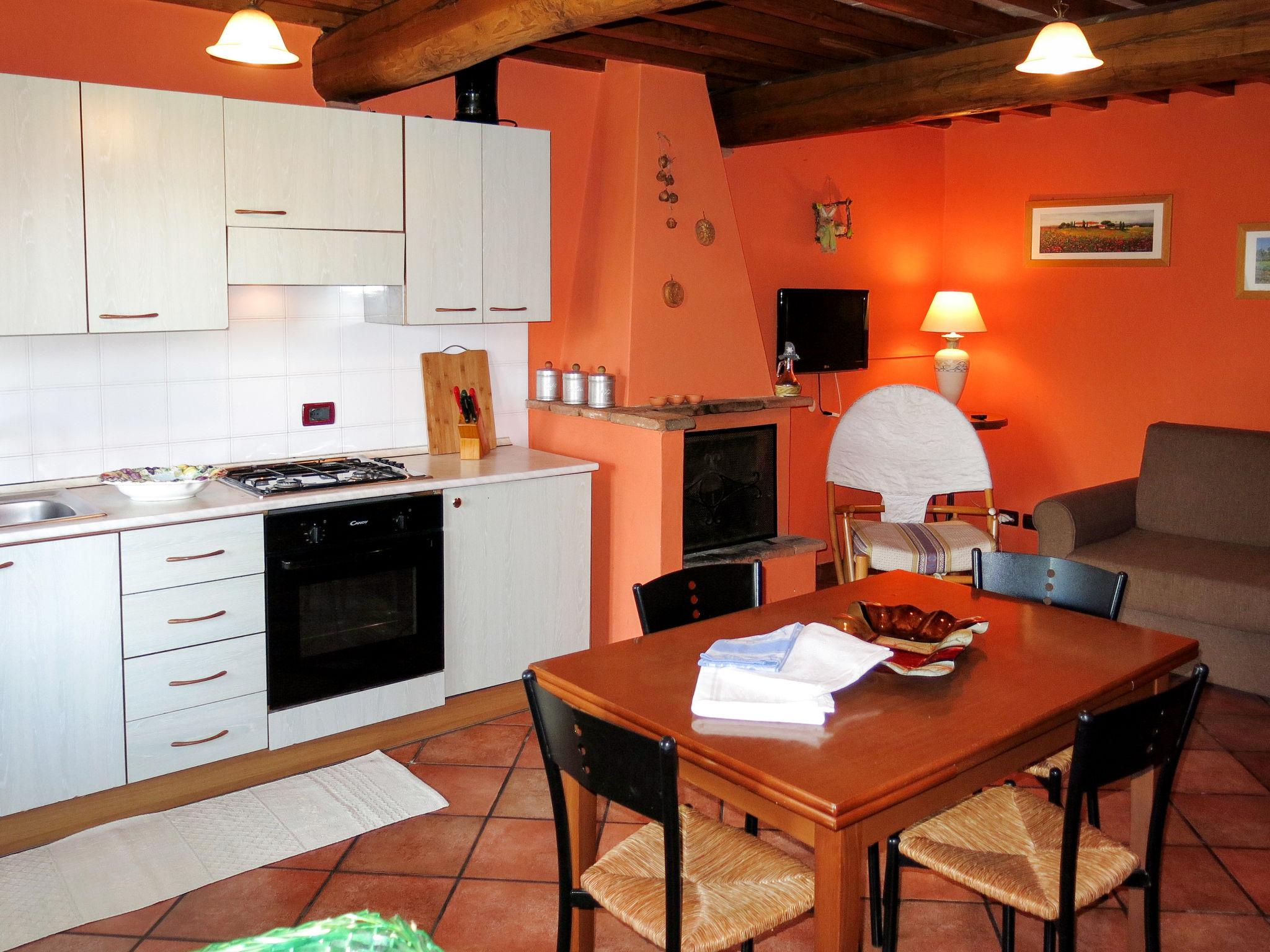 Photo 10 - 1 bedroom House in Bagni di Lucca with swimming pool and garden