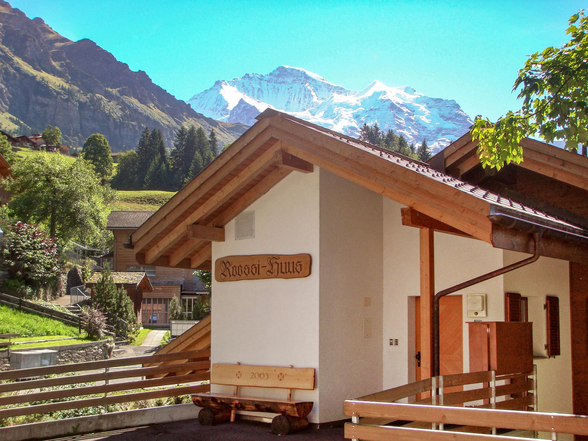 Foto 18 - Apartamento de 3 quartos em Lauterbrunnen com vista para a montanha