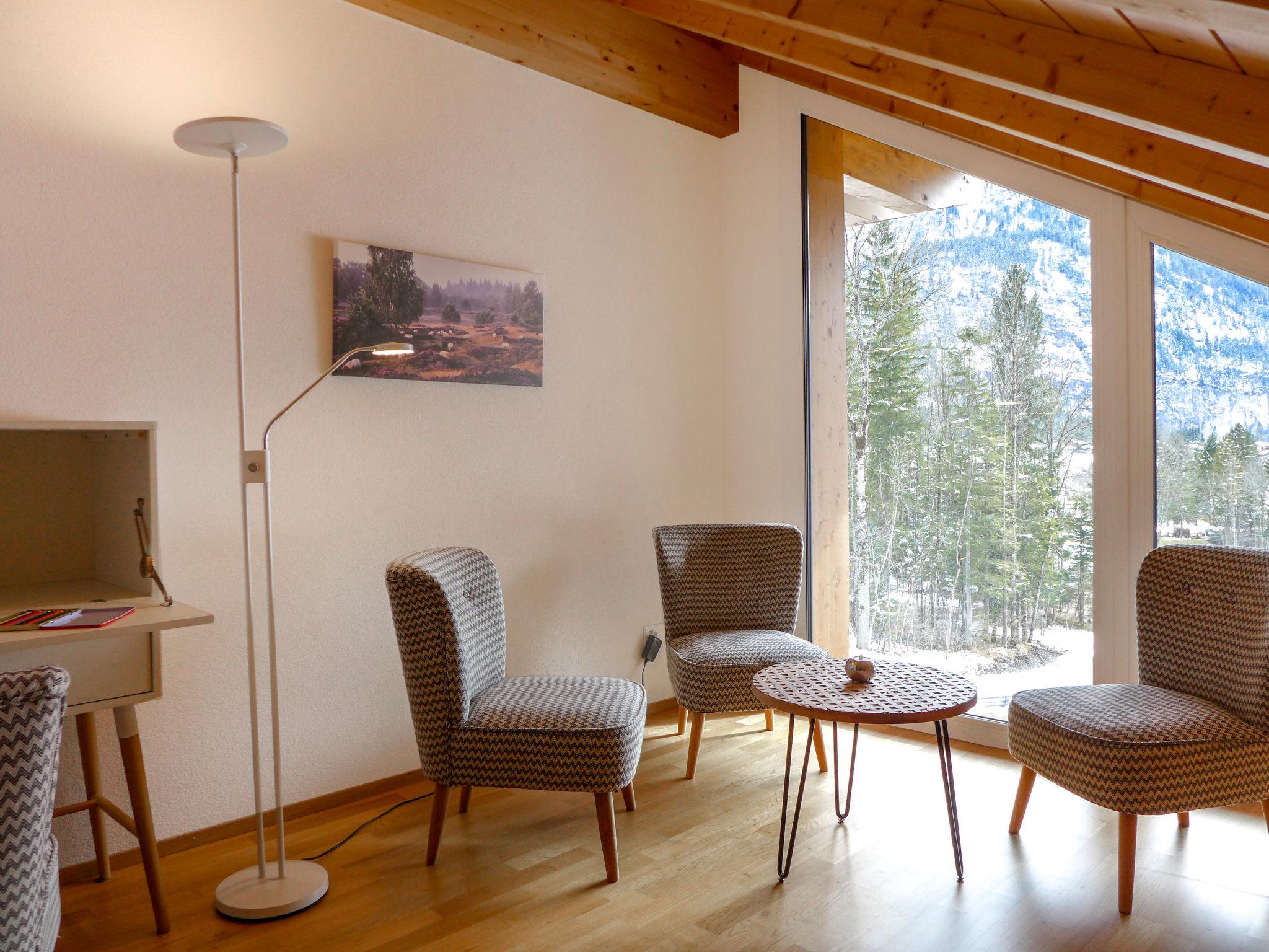 Foto 18 - Apartamento de 2 quartos em Kandersteg com jardim