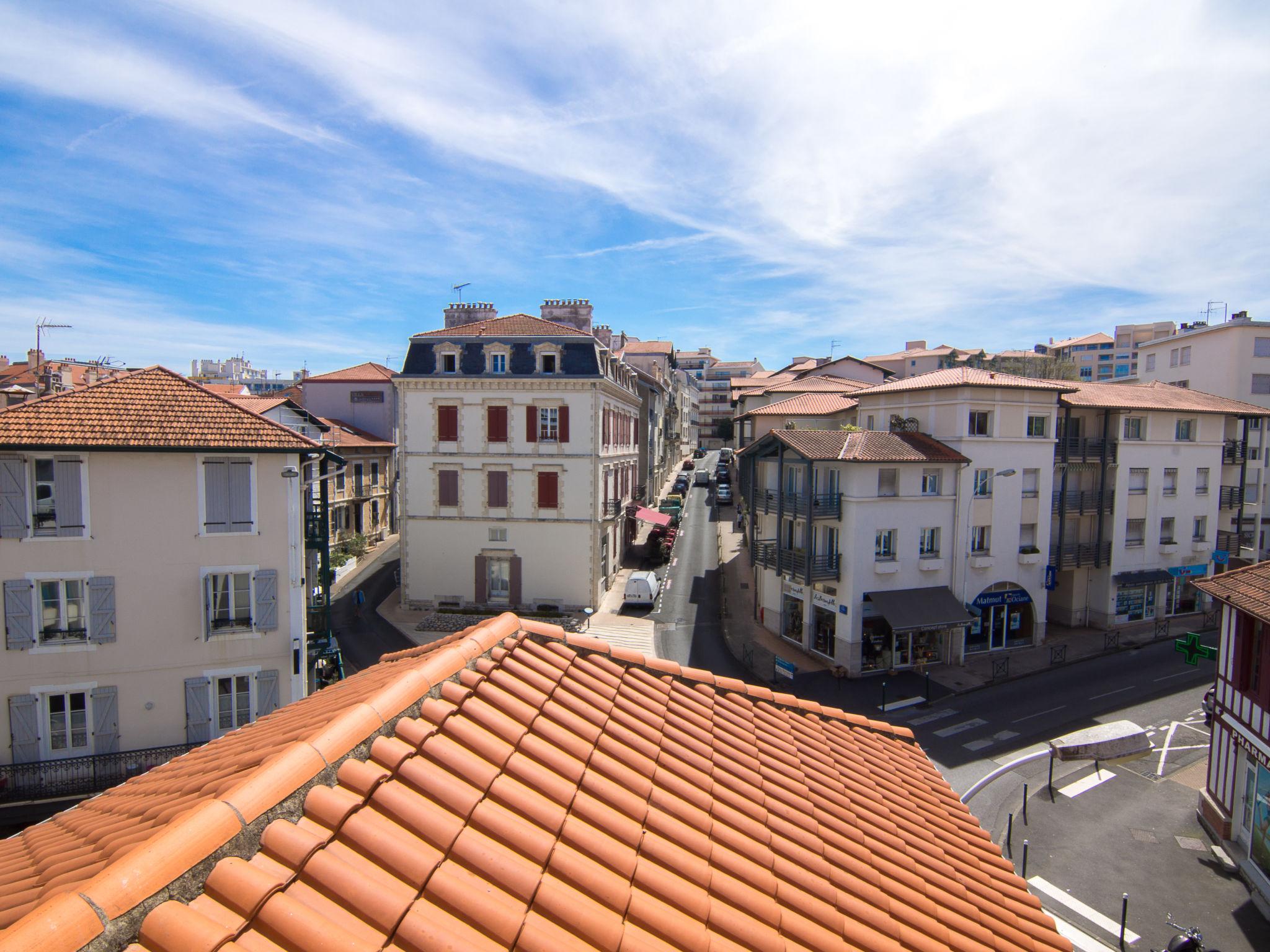 Foto 15 - Apartamento de 1 habitación en Biarritz con vistas al mar