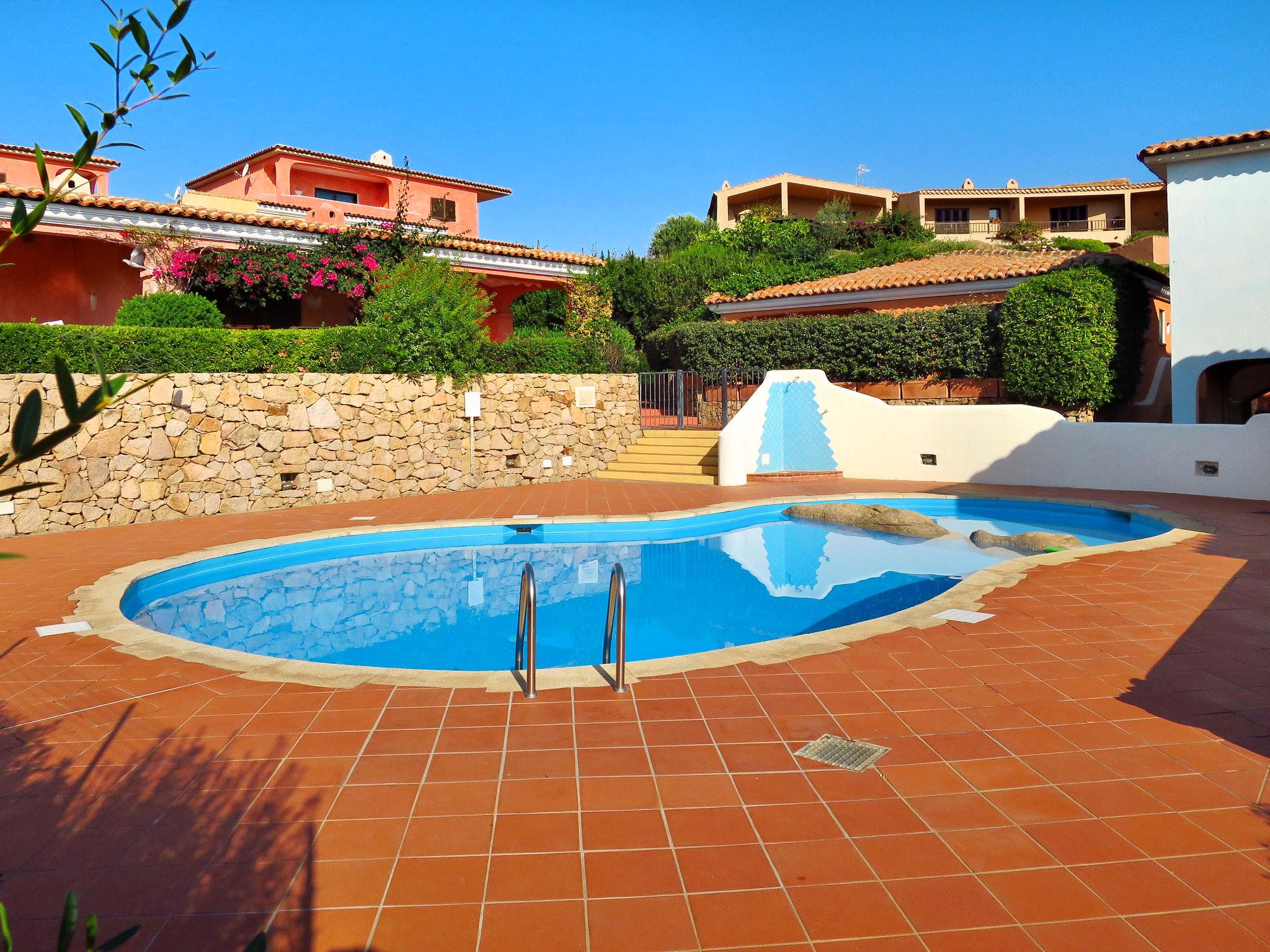 Photo 2 - Appartement de 3 chambres à Arzachena avec piscine et jardin