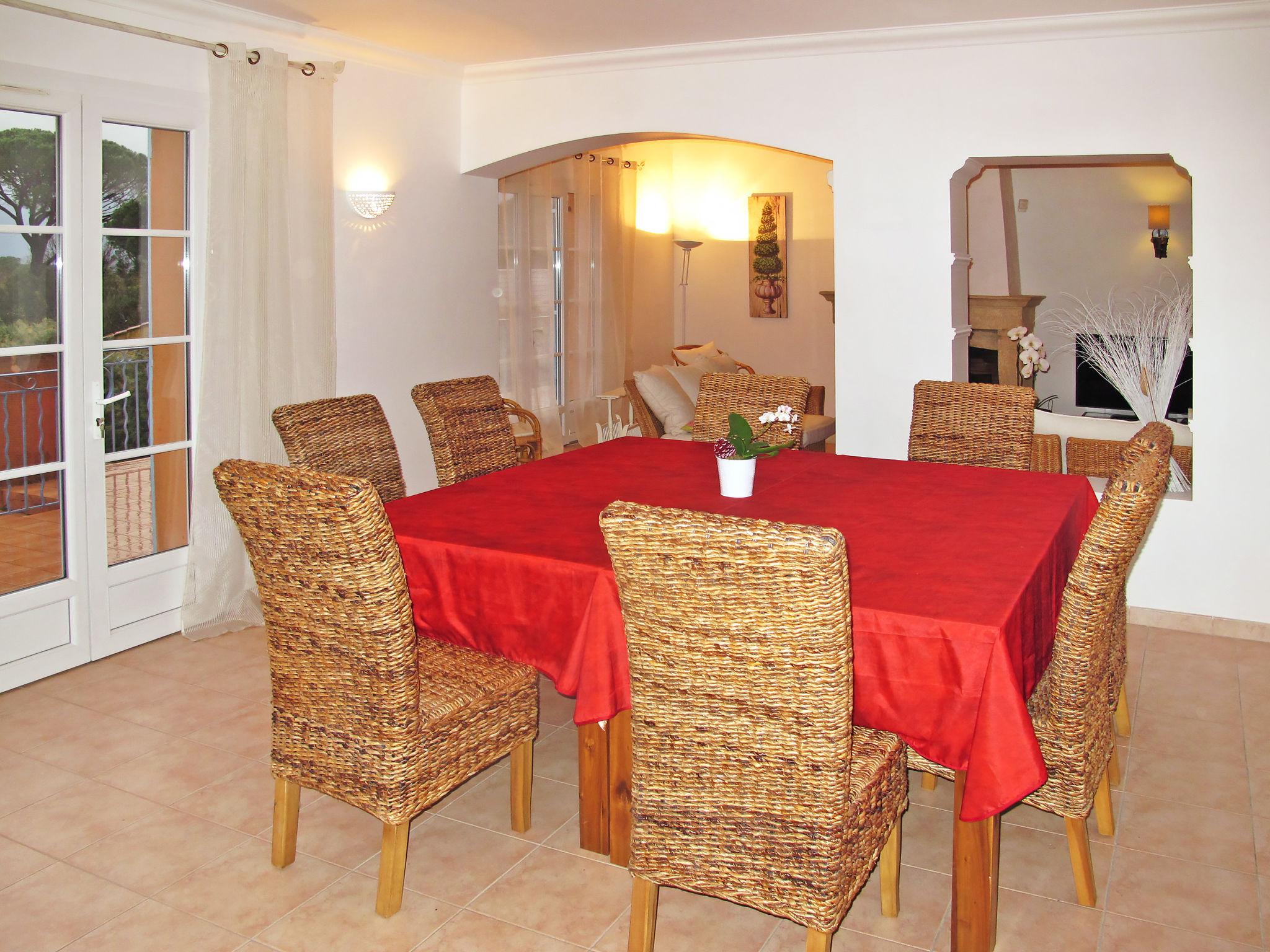 Photo 5 - 4 bedroom House in Vidauban with private pool and garden