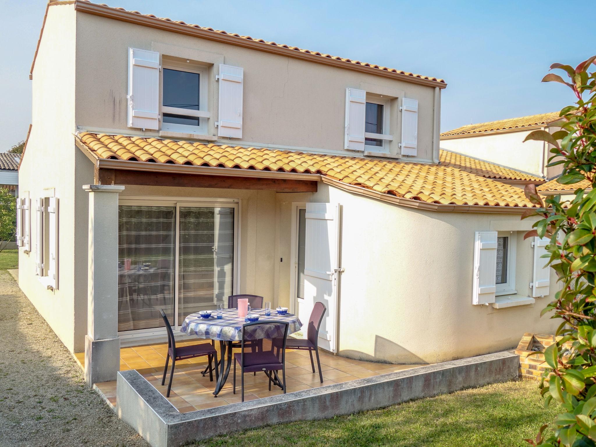 Foto 6 - Casa de 3 habitaciones en Vaux-sur-Mer con jardín y vistas al mar