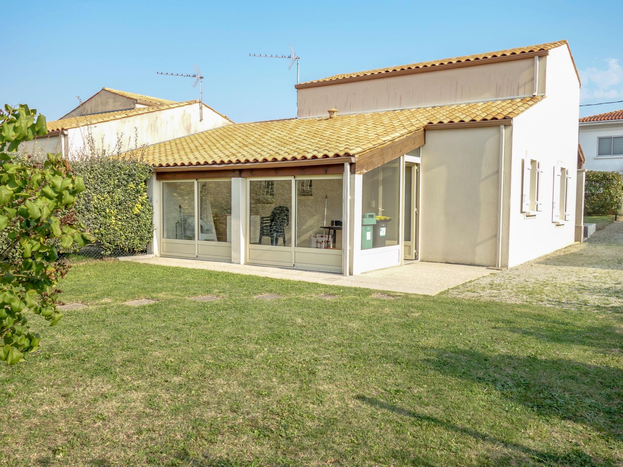 Photo 2 - Maison de 3 chambres à Vaux-sur-Mer avec jardin et vues à la mer