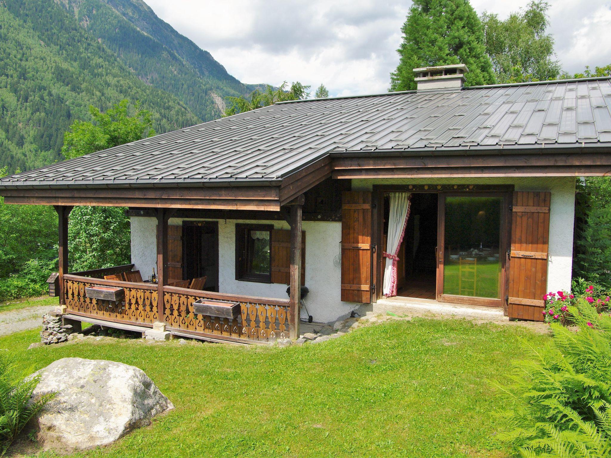 Foto 29 - Casa de 4 habitaciones en Chamonix-Mont-Blanc con jardín y vistas a la montaña