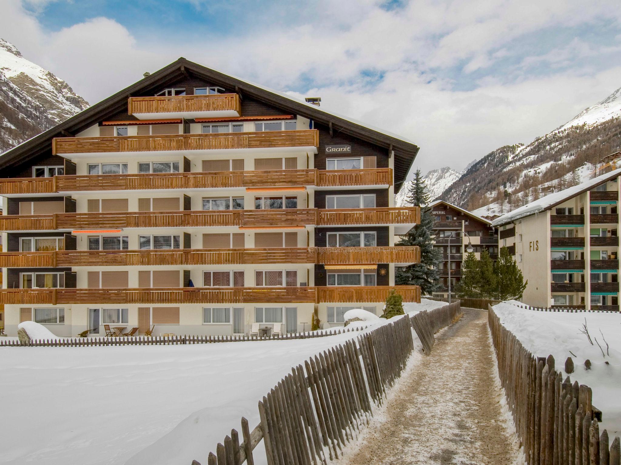 Foto 22 - Apartment mit 2 Schlafzimmern in Zermatt mit blick auf die berge