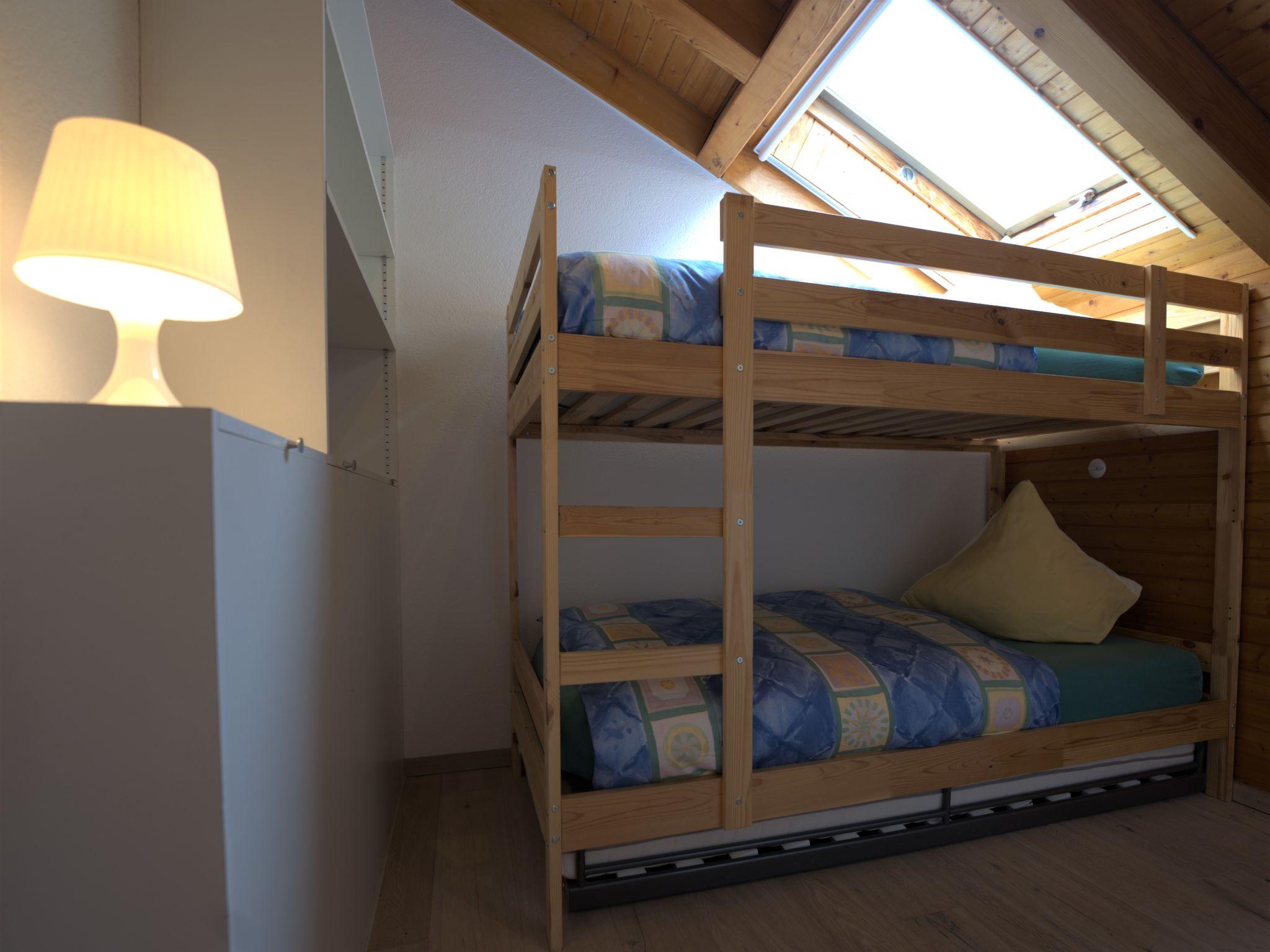 Foto 14 - Apartment mit 2 Schlafzimmern in Zermatt mit blick auf die berge
