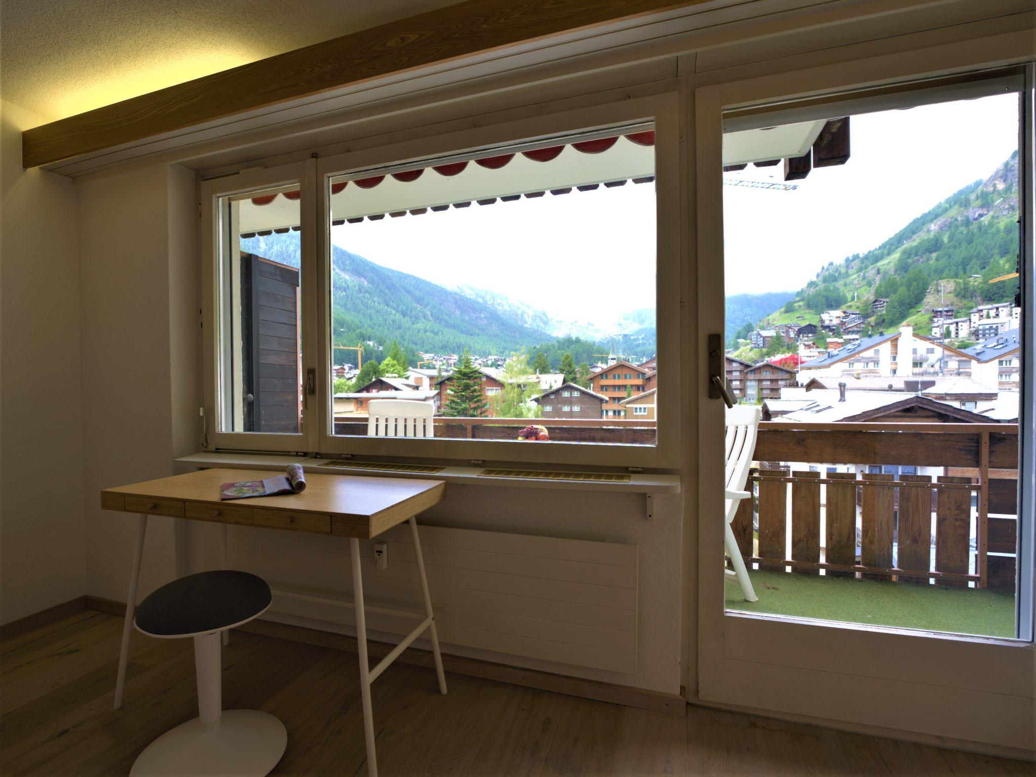 Foto 13 - Apartamento de 2 quartos em Zermatt com vista para a montanha