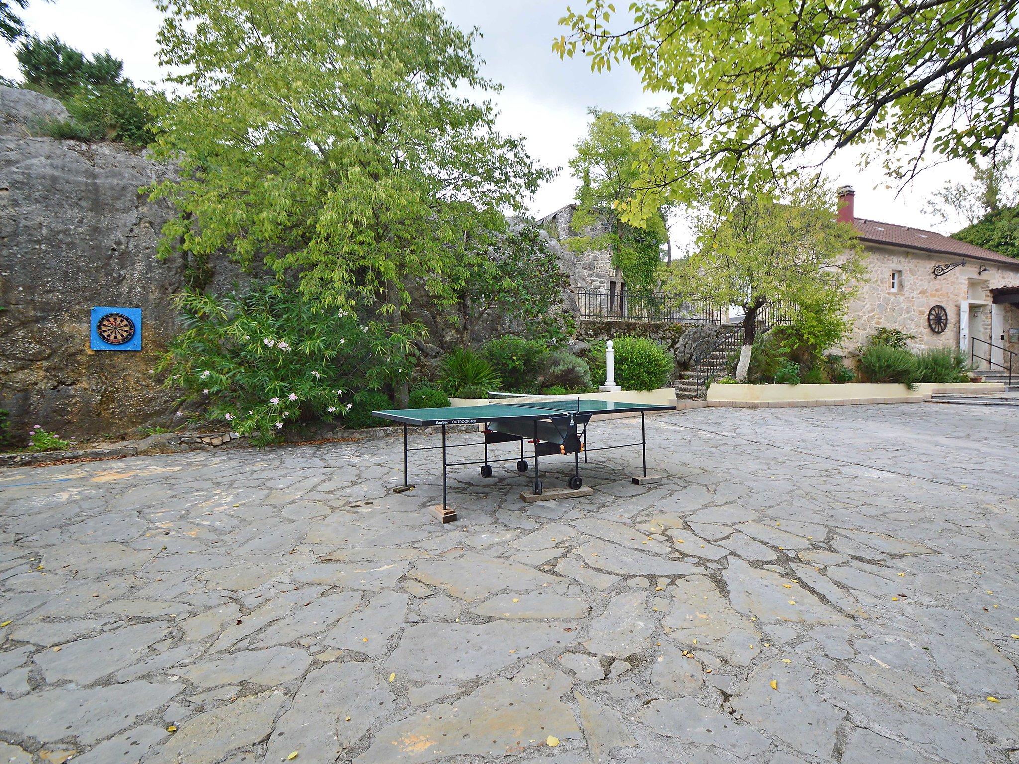 Photo 19 - Maison de 3 chambres à Drniš avec piscine privée et terrasse