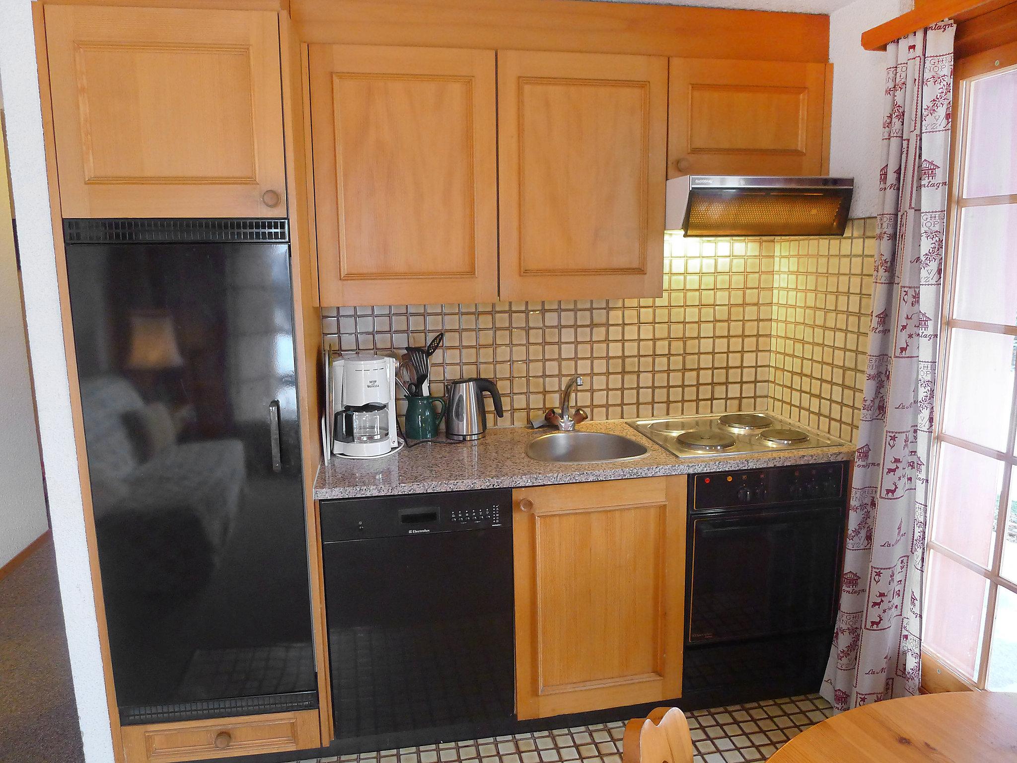 Photo 3 - 1 bedroom Apartment in Ollon with terrace