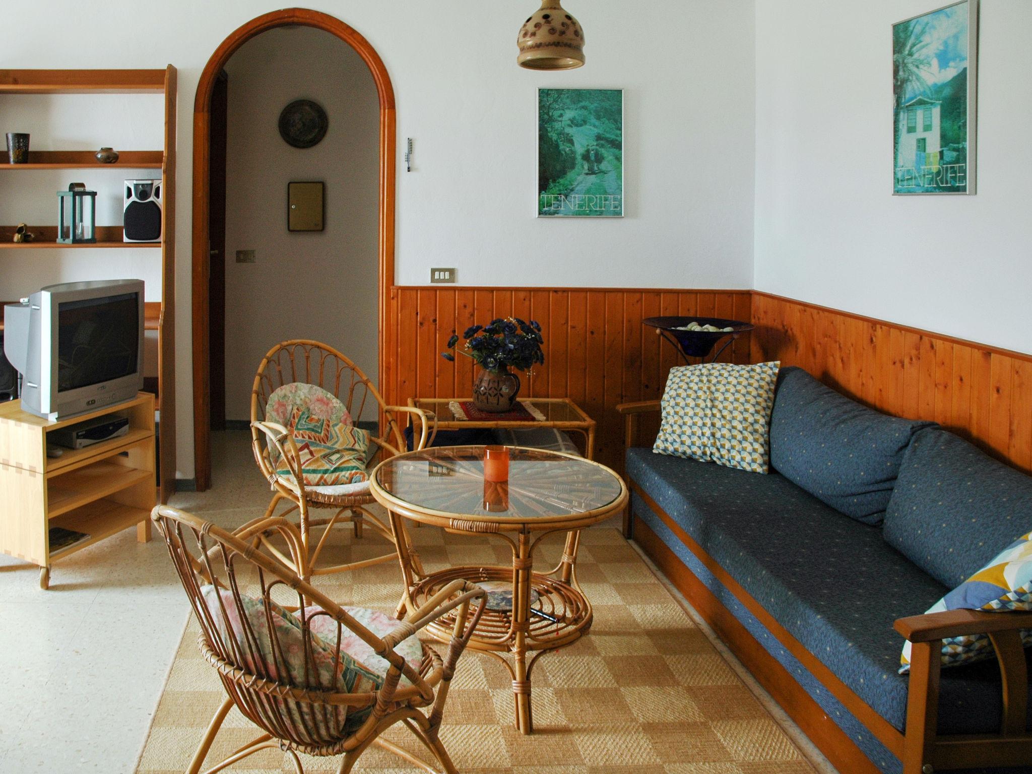 Photo 8 - Appartement de 1 chambre à Candelaria avec piscine et vues à la mer