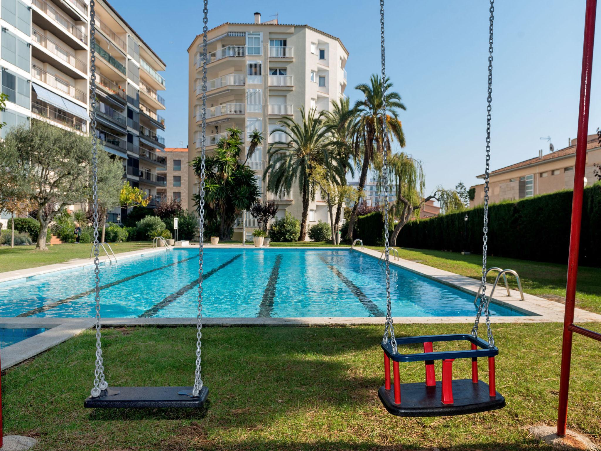 Foto 23 - Apartamento de 2 habitaciones en Calella con piscina y vistas al mar