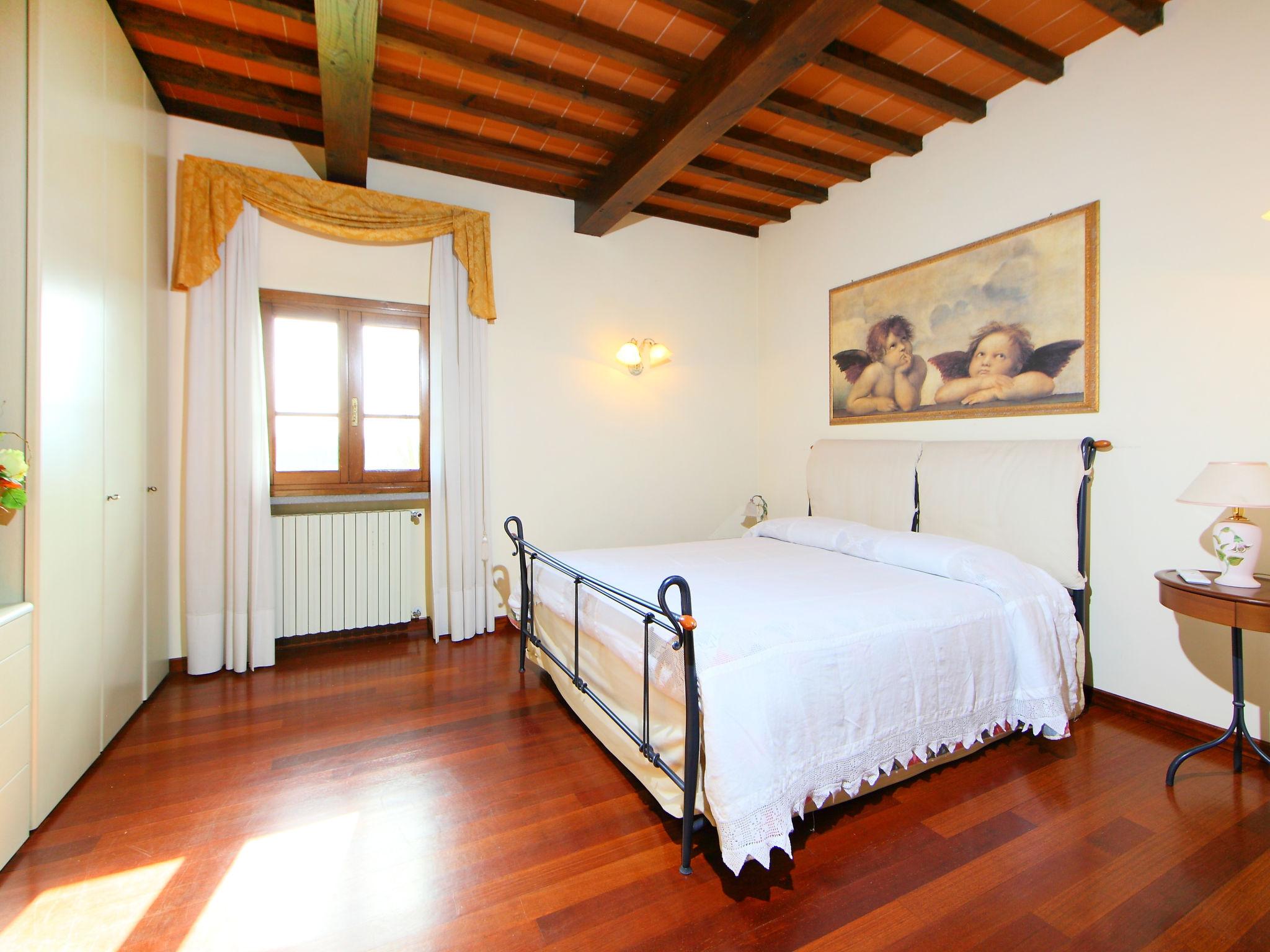 Photo 14 - 6 bedroom House in Fucecchio with private pool and garden