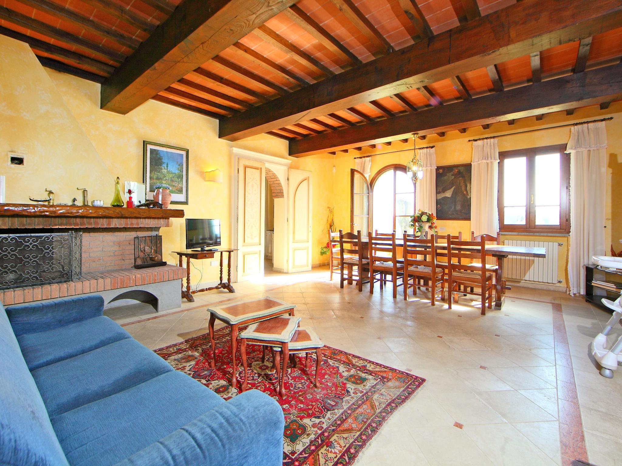 Photo 5 - 6 bedroom House in Fucecchio with private pool and garden