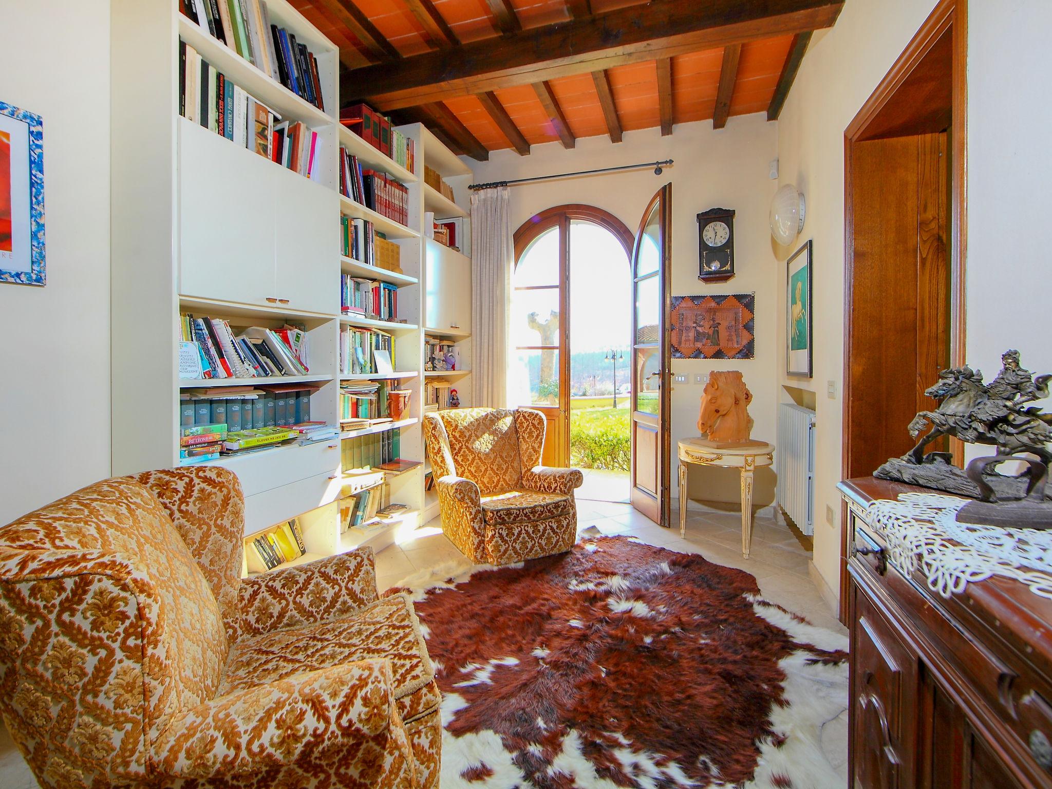 Photo 4 - 6 bedroom House in Fucecchio with private pool and garden