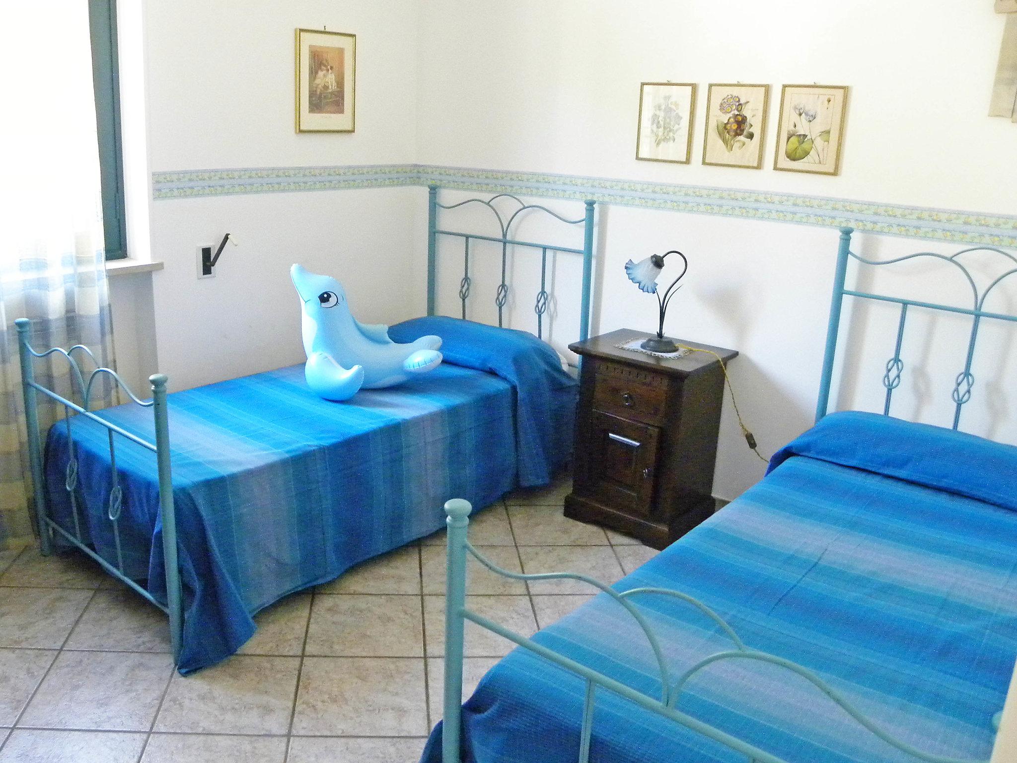 Foto 8 - Appartamento con 2 camere da letto a Andrano con giardino e vista mare