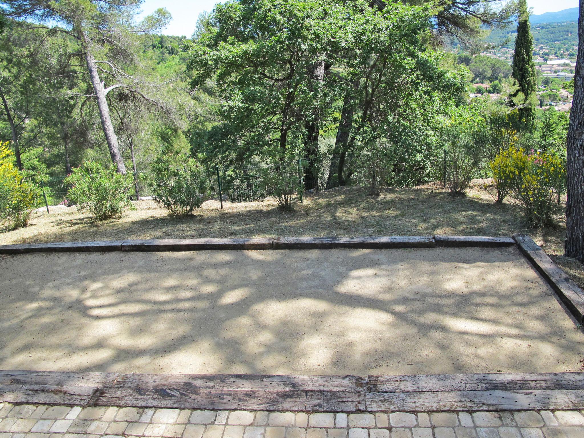 Foto 8 - Casa de 3 quartos em Draguignan com piscina privada e terraço