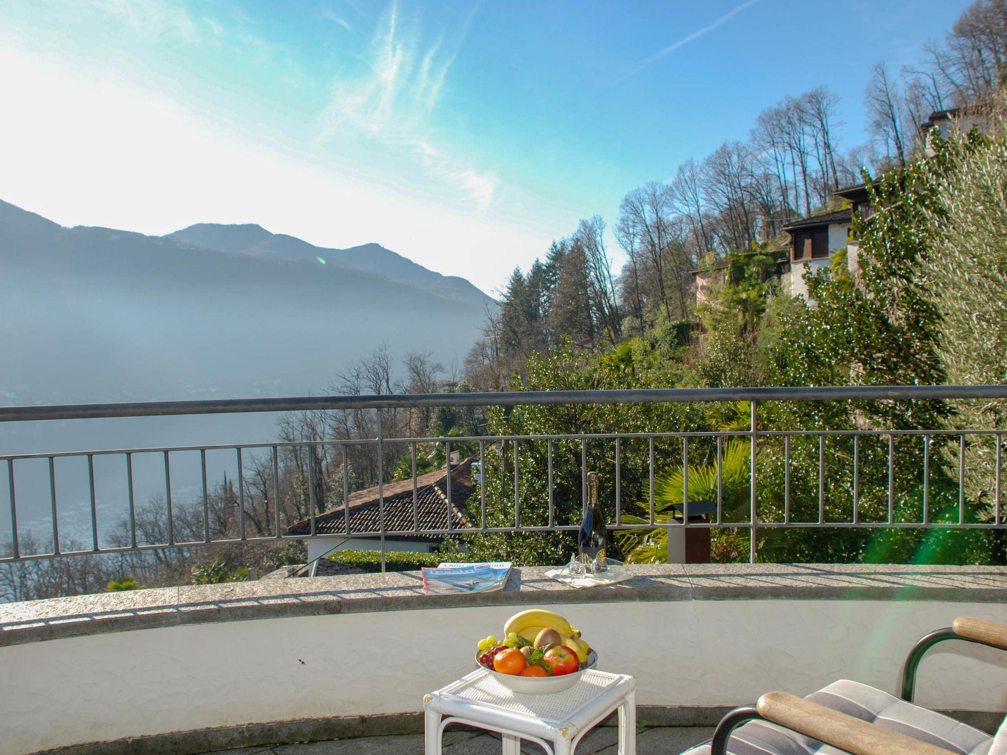 Photo 37 - 3 bedroom House in Vico Morcote with garden and mountain view