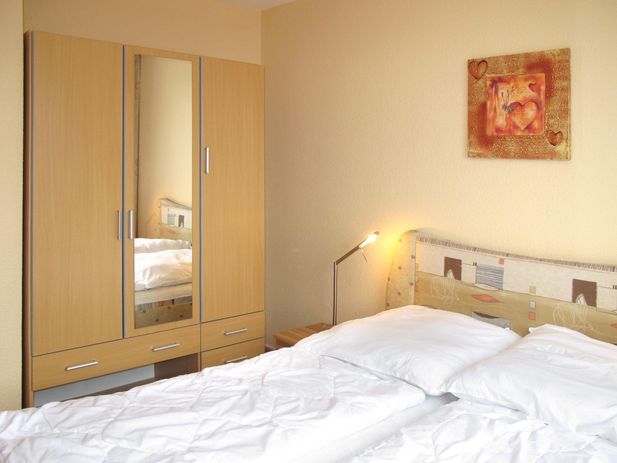 Foto 11 - Appartamento con 2 camere da letto a Damp con vista mare