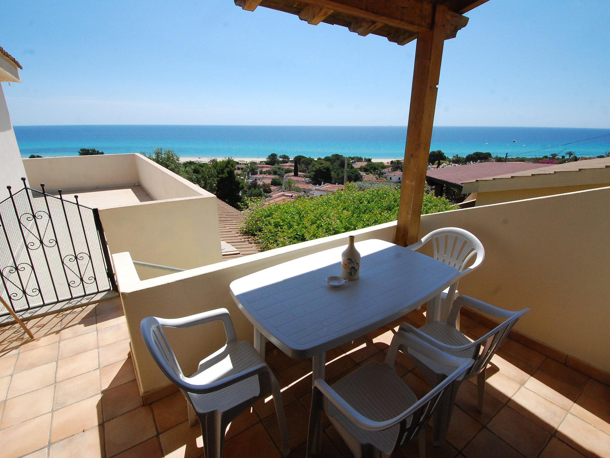 Foto 5 - Casa de 3 habitaciones en Muravera con vistas al mar